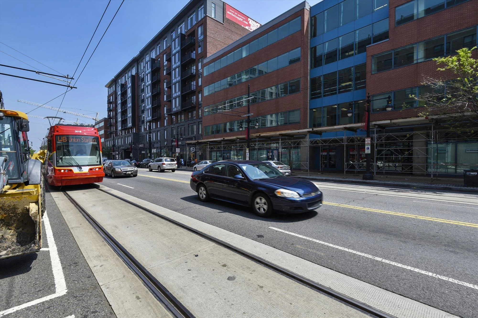 amenity-h street streetcar-_2049849.jpg