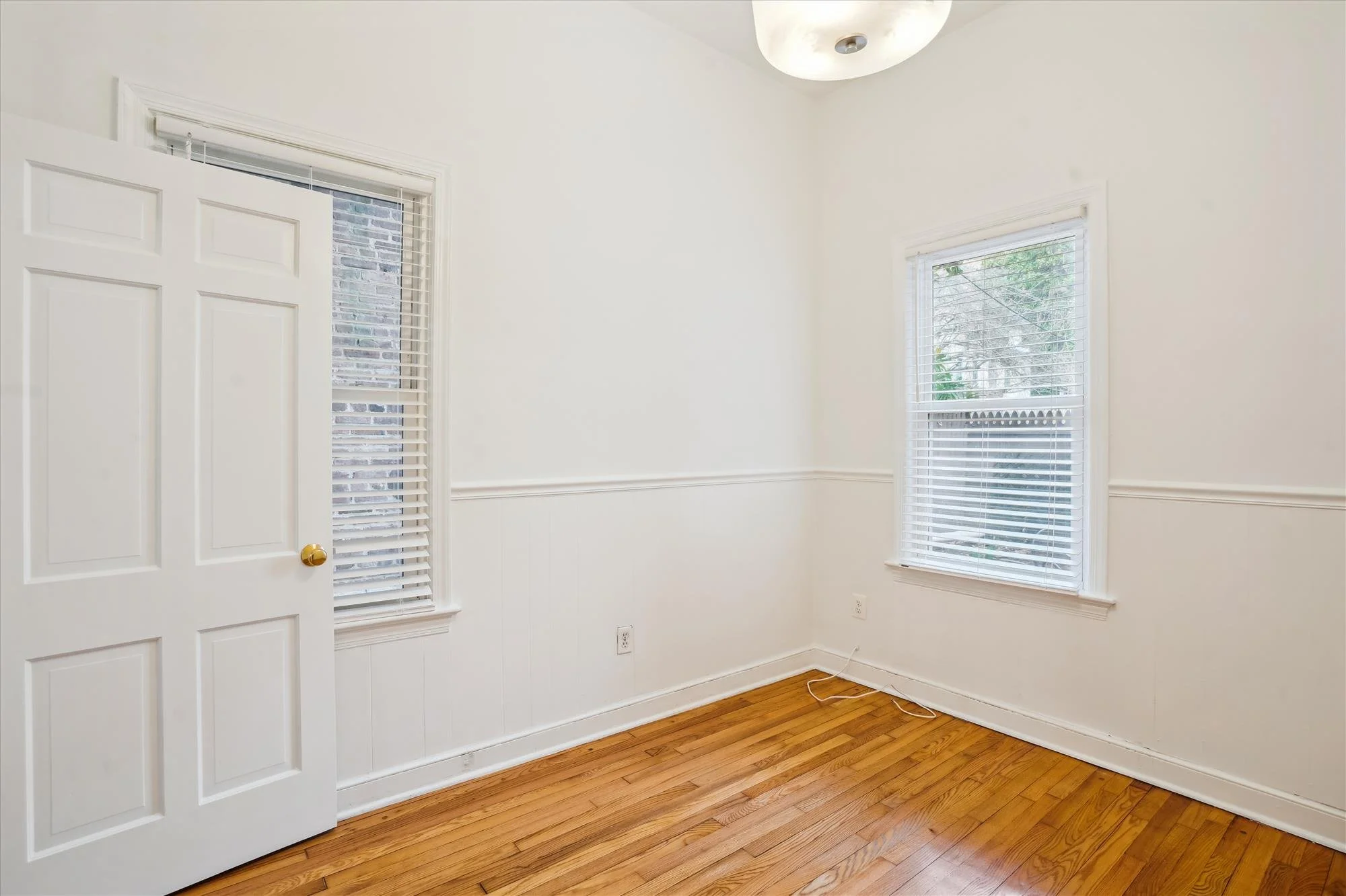 unit a-main level-bedroom-_dsc1086.jpg