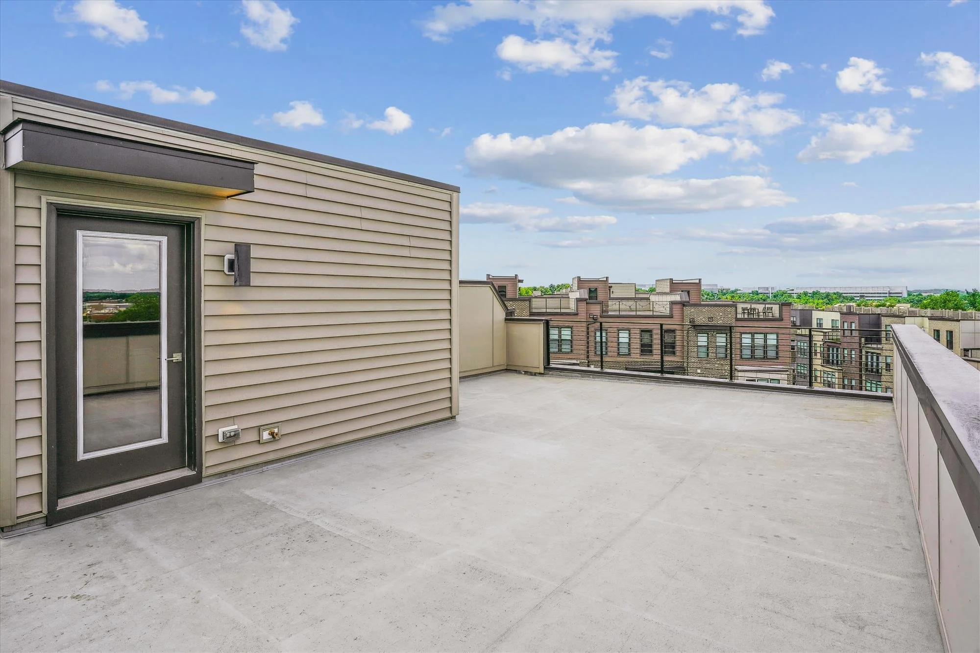 rooftop deck-deck-_glm0040.jpg