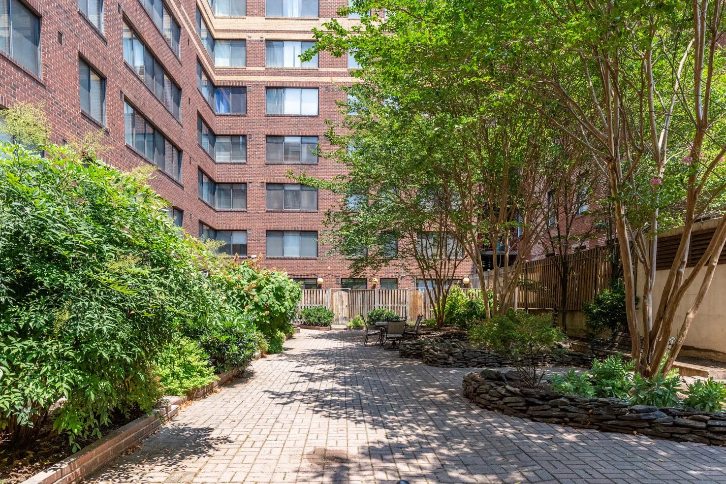 1245 13th 909-55.jpg