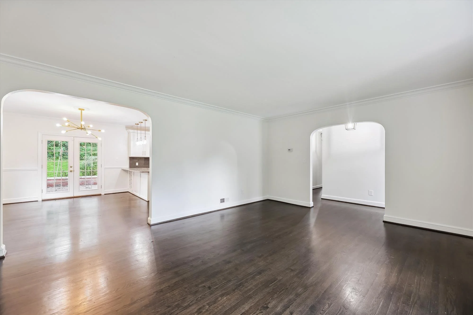 main level-living room-a9474.jpg