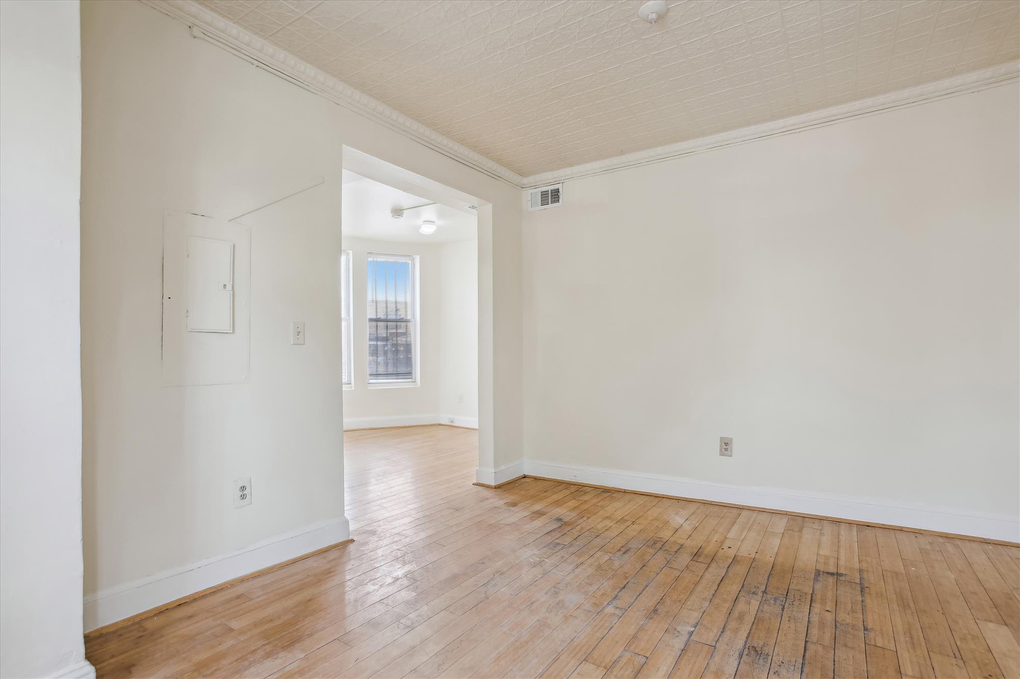 main level-living room-_i5a9405.jpg