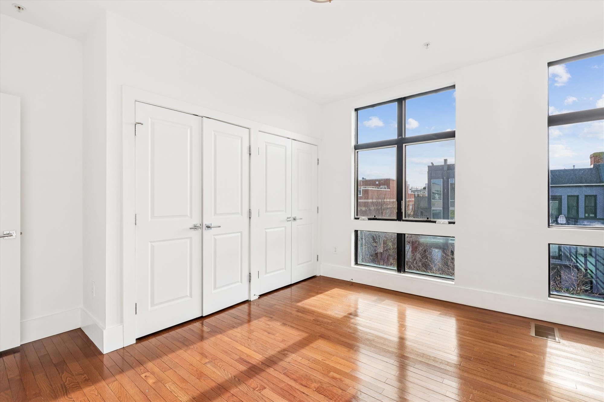 interiors-bedroom 2-613a3938.jpg