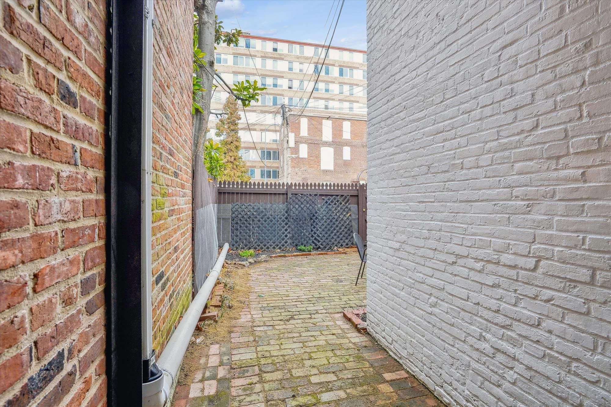 unit a-main level-patio-_dsc1096.jpg