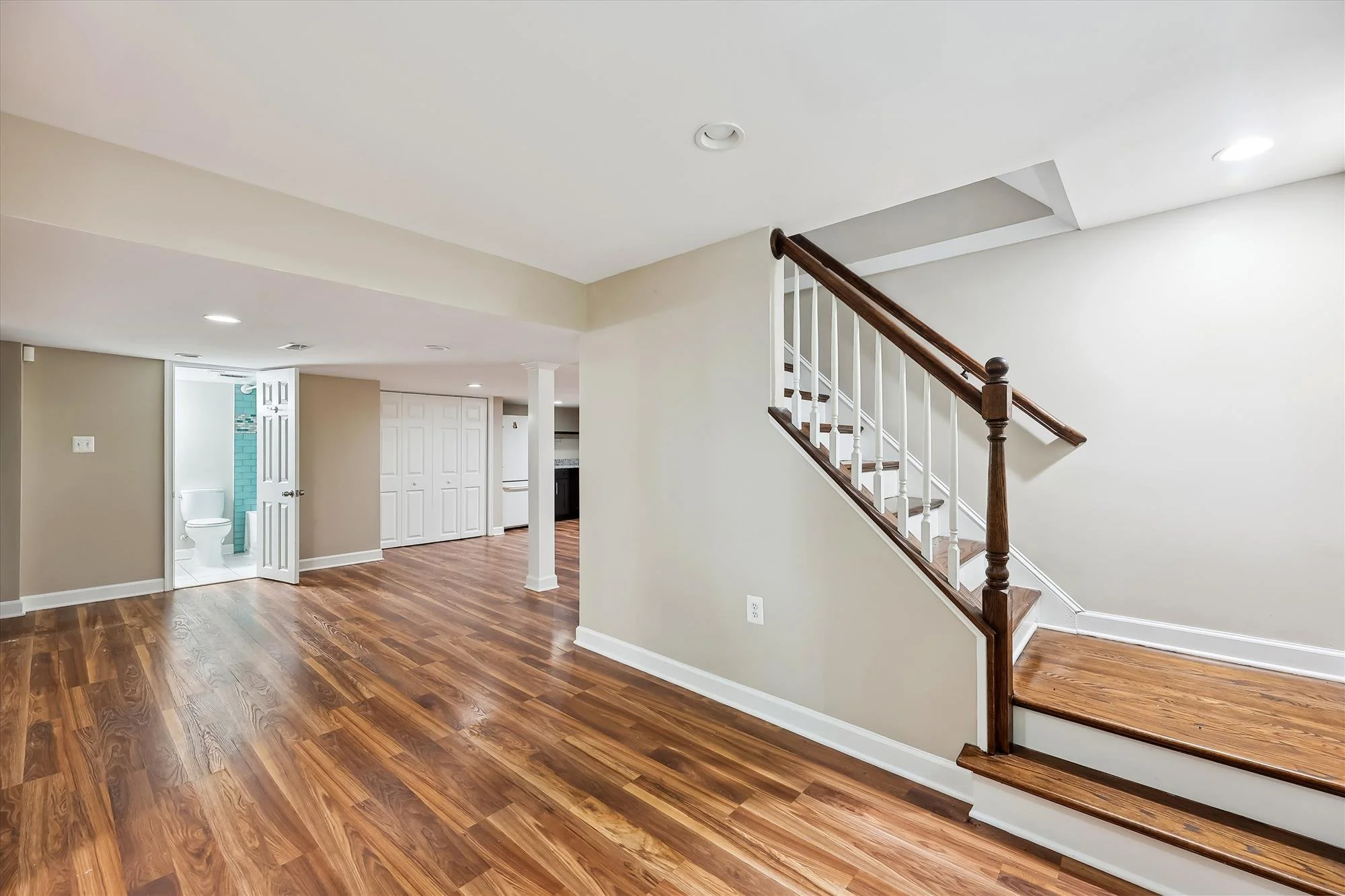 lower level-family room-a9574.jpg