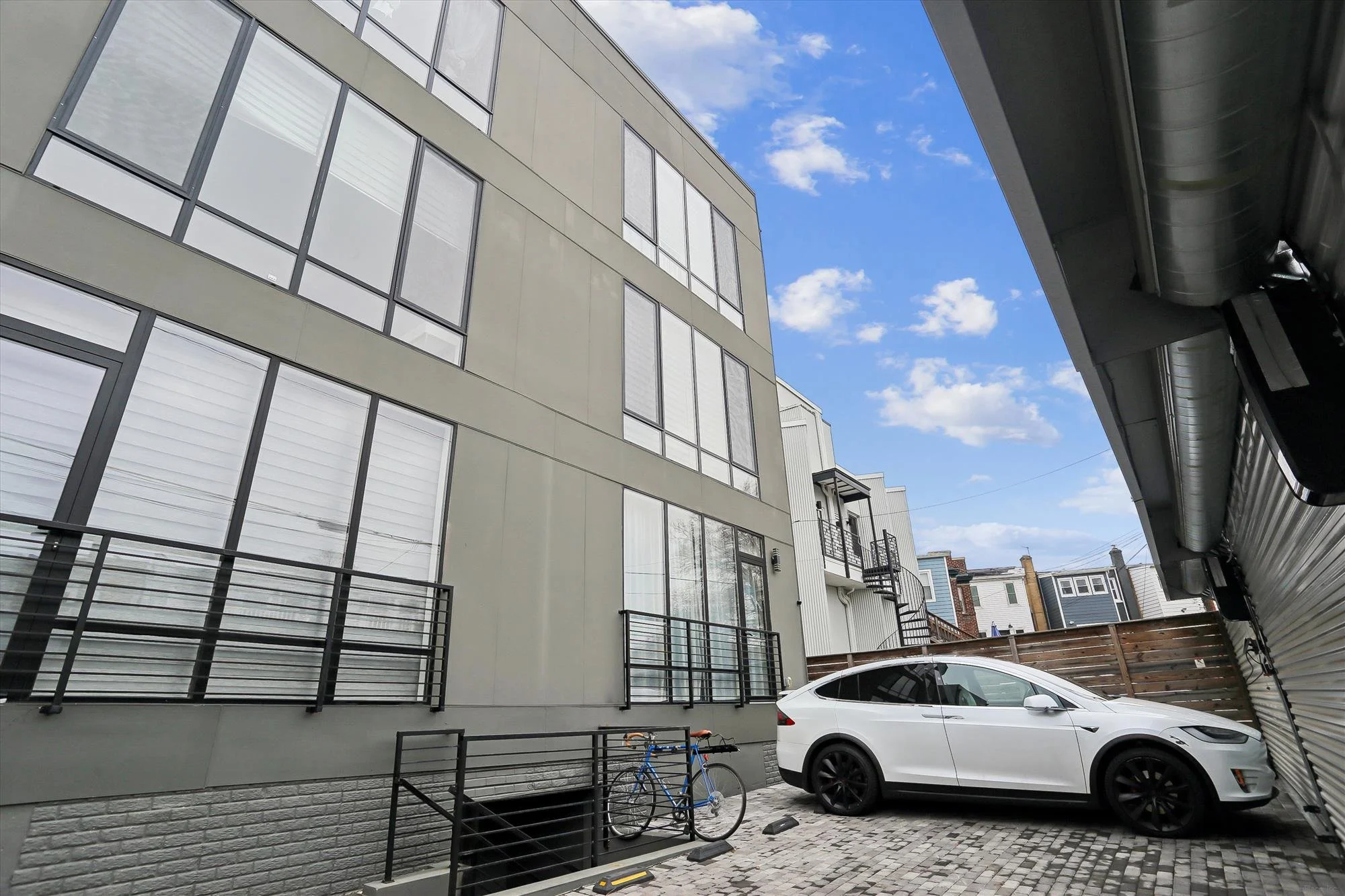 amenity-back elevation-img_4735.jpg