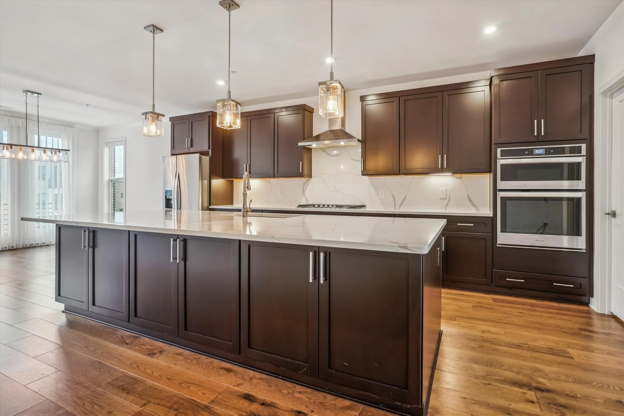 main level-kitchen-_glm0162.jpg