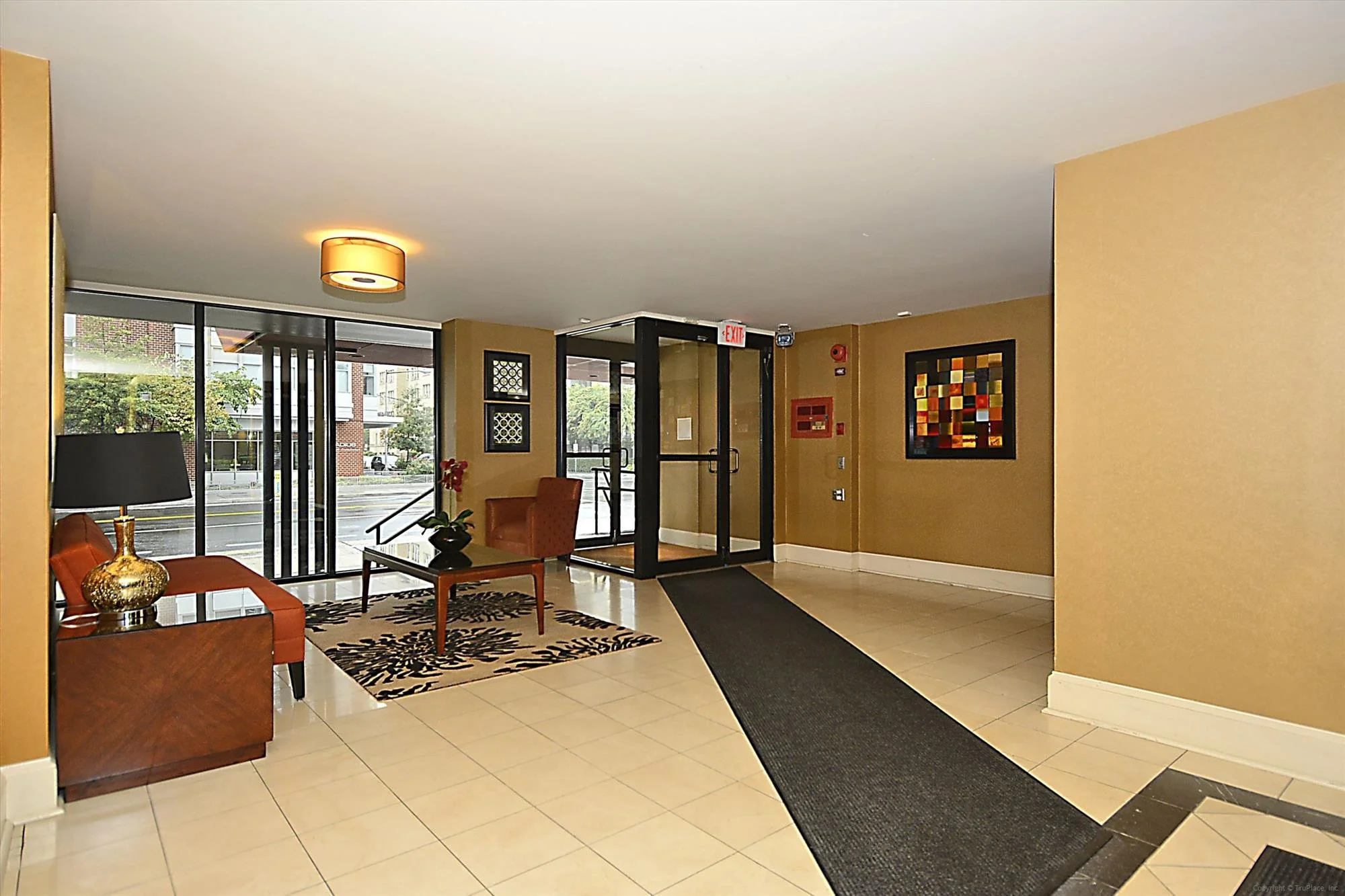amenity-1245 13th street nw lobby-_dsc0211.jpg