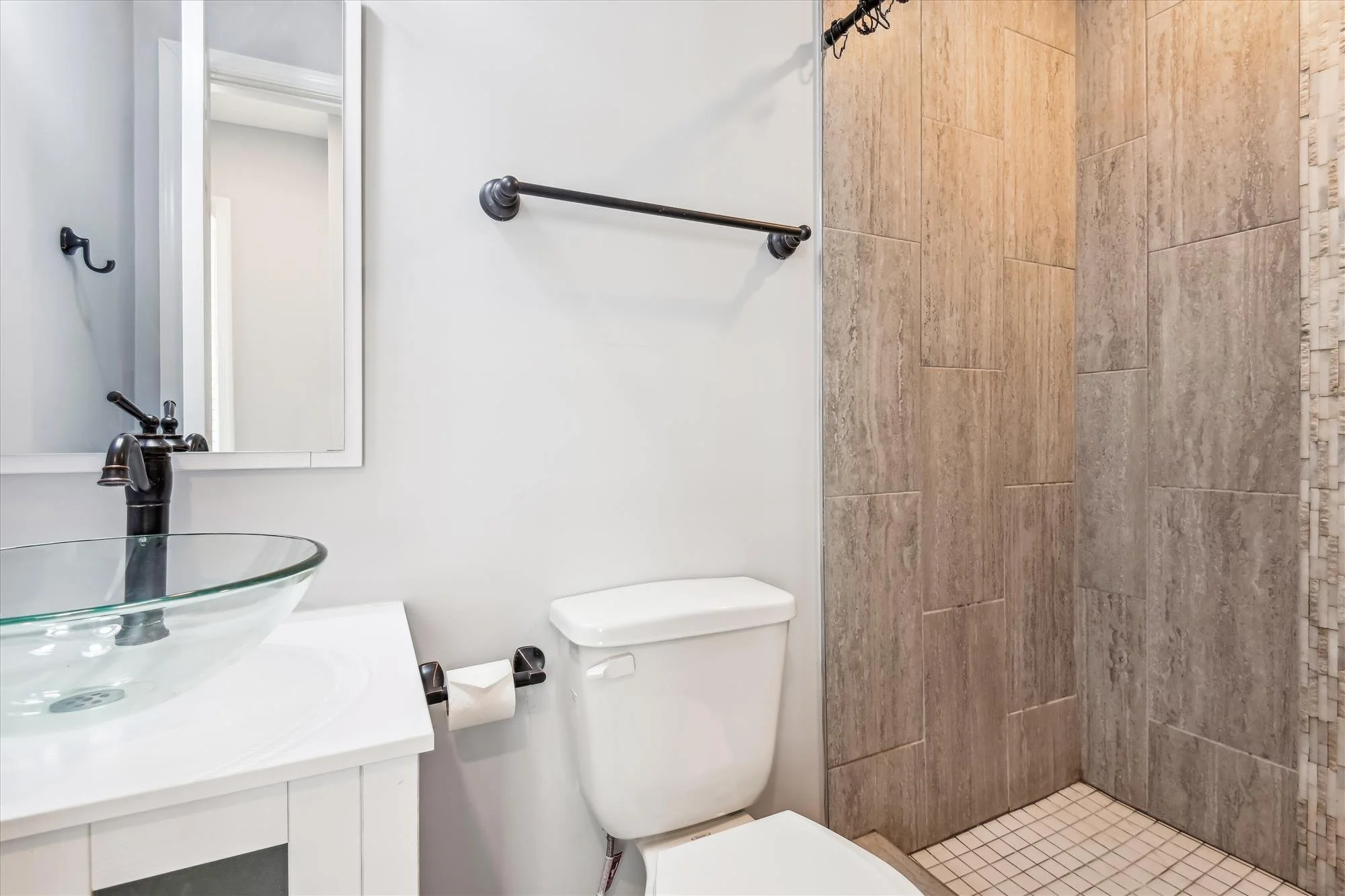 interiors-bath-_dsc9895.jpg