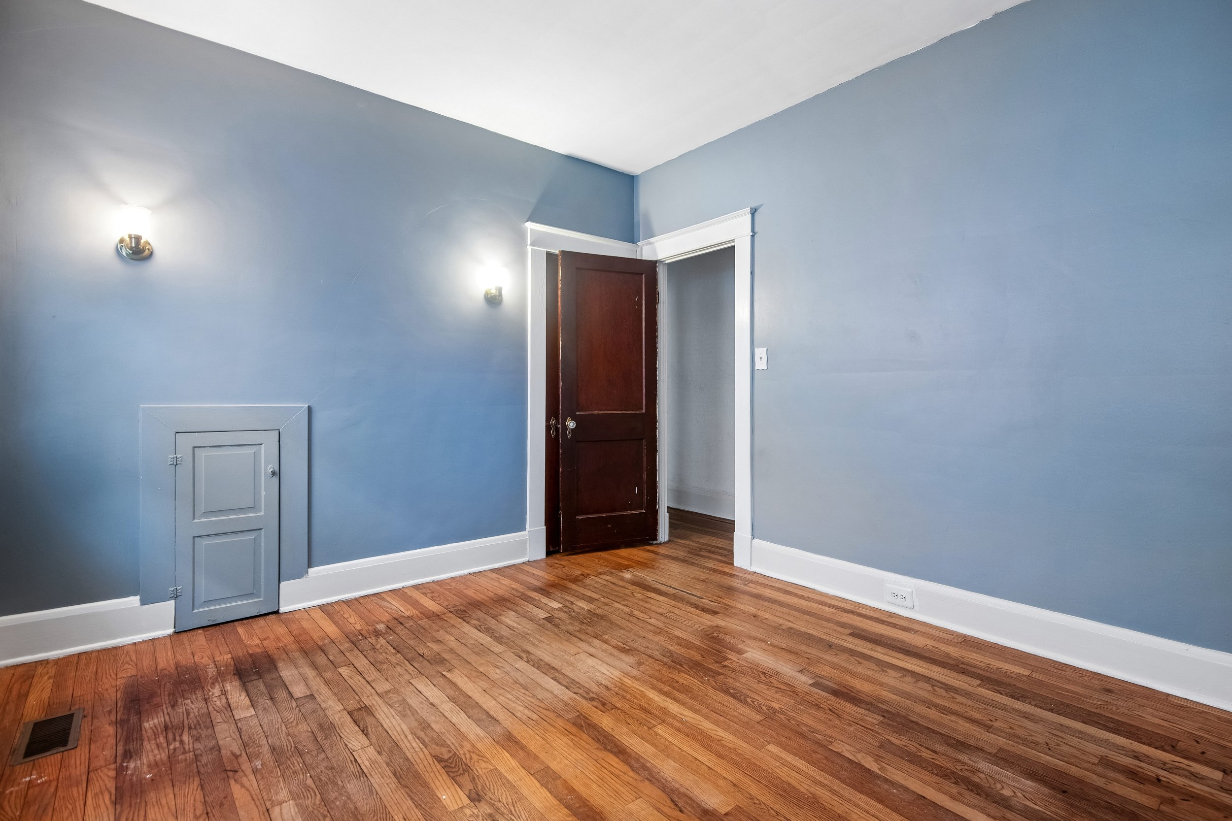 16-Bedroom 1.jpg
