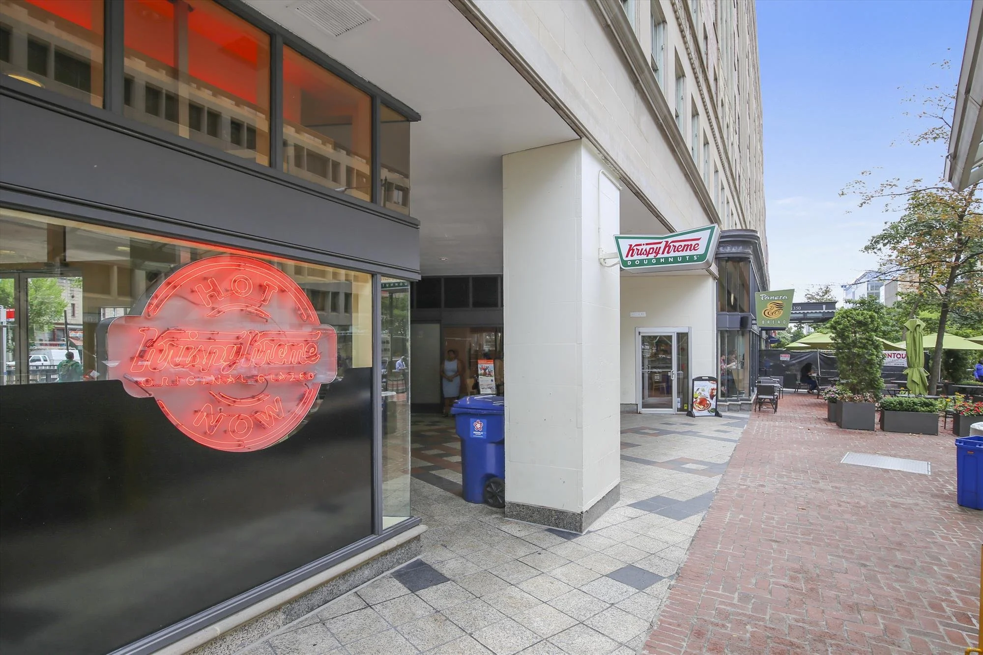 amenity-dupont circle-img_4435.jpg