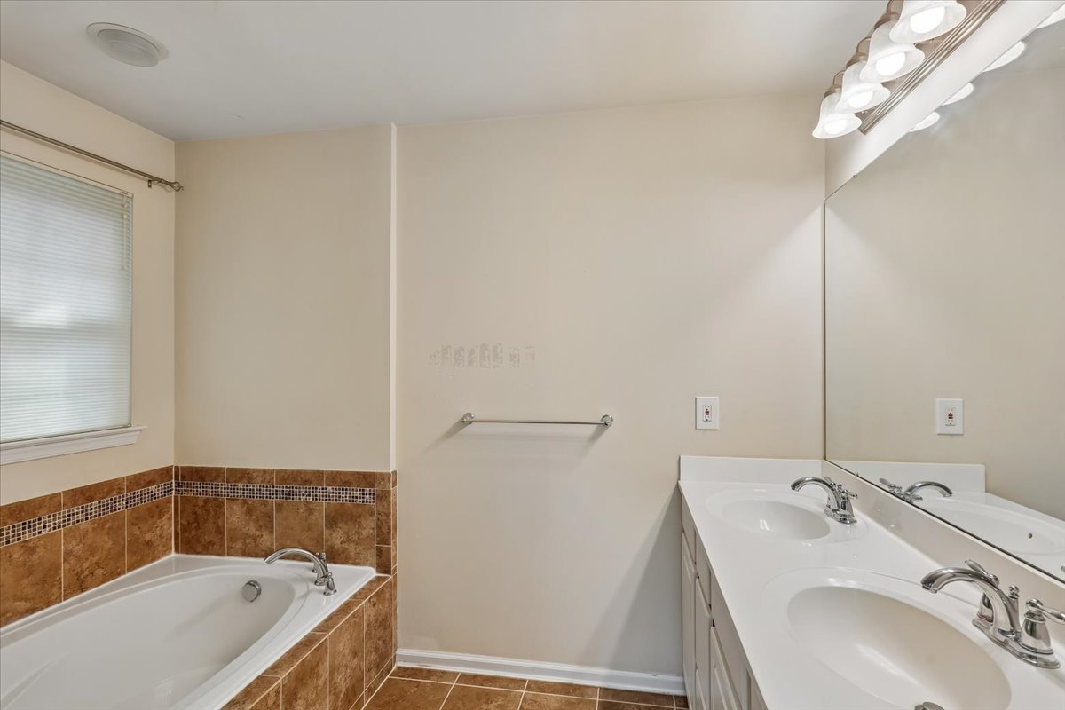 13-Primary Bath.jpg