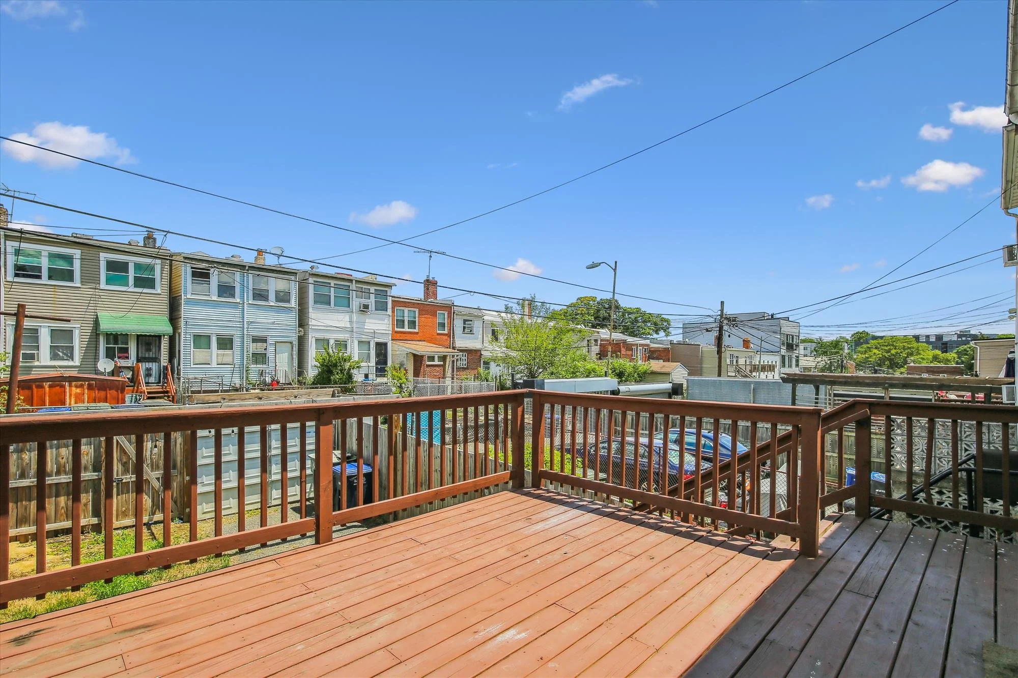 main level-deck-img_7332.jpg