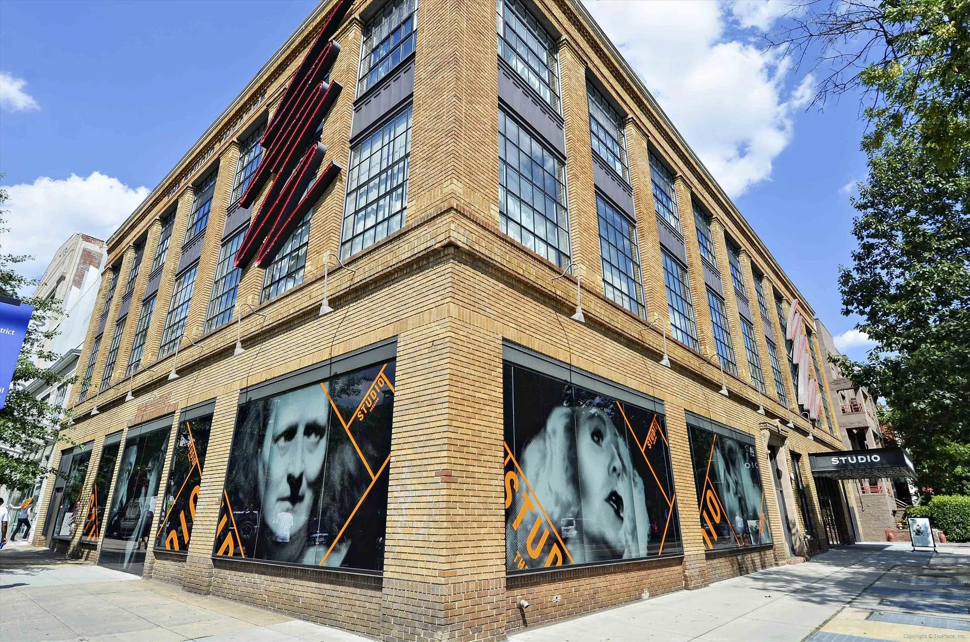 amenity-studio theater-_dsc0382.jpg