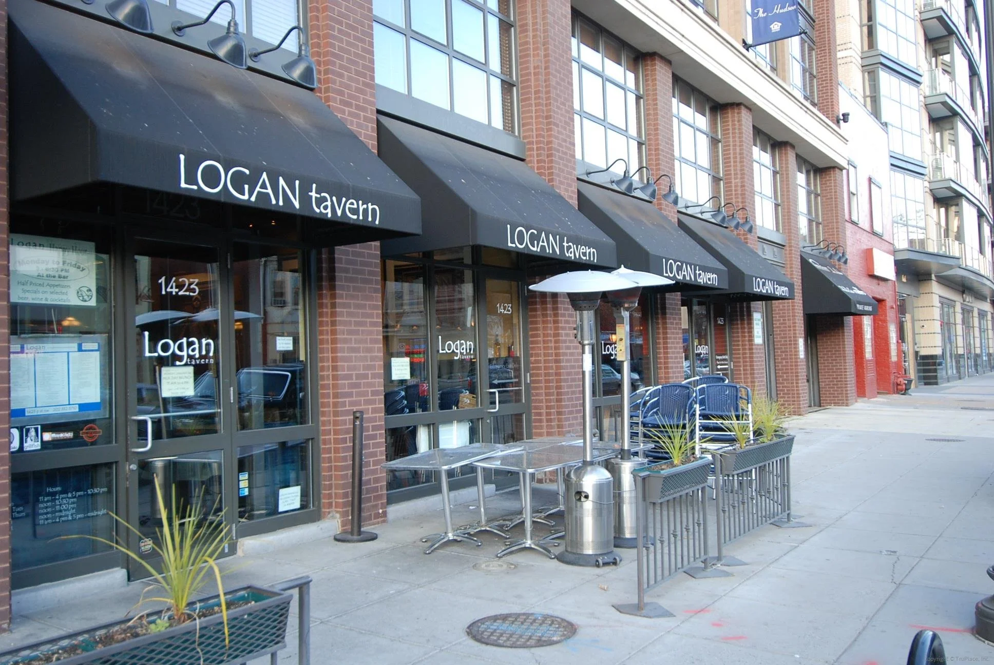 amenity-logan tavern-dsc_9694.jpg