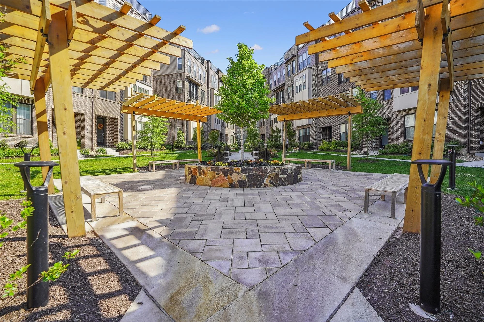 amenity-commonwealth place fountain-_dsc0971.jpg