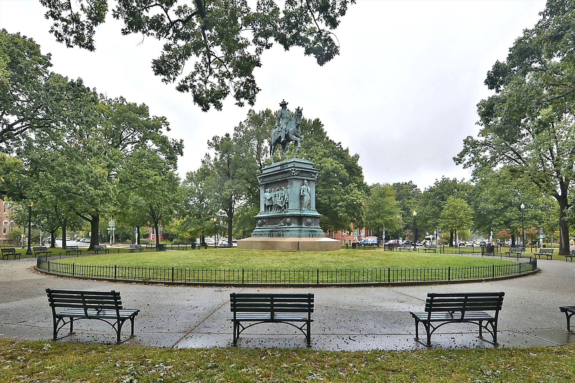 amenity-logan circle-_dsc0228.jpg