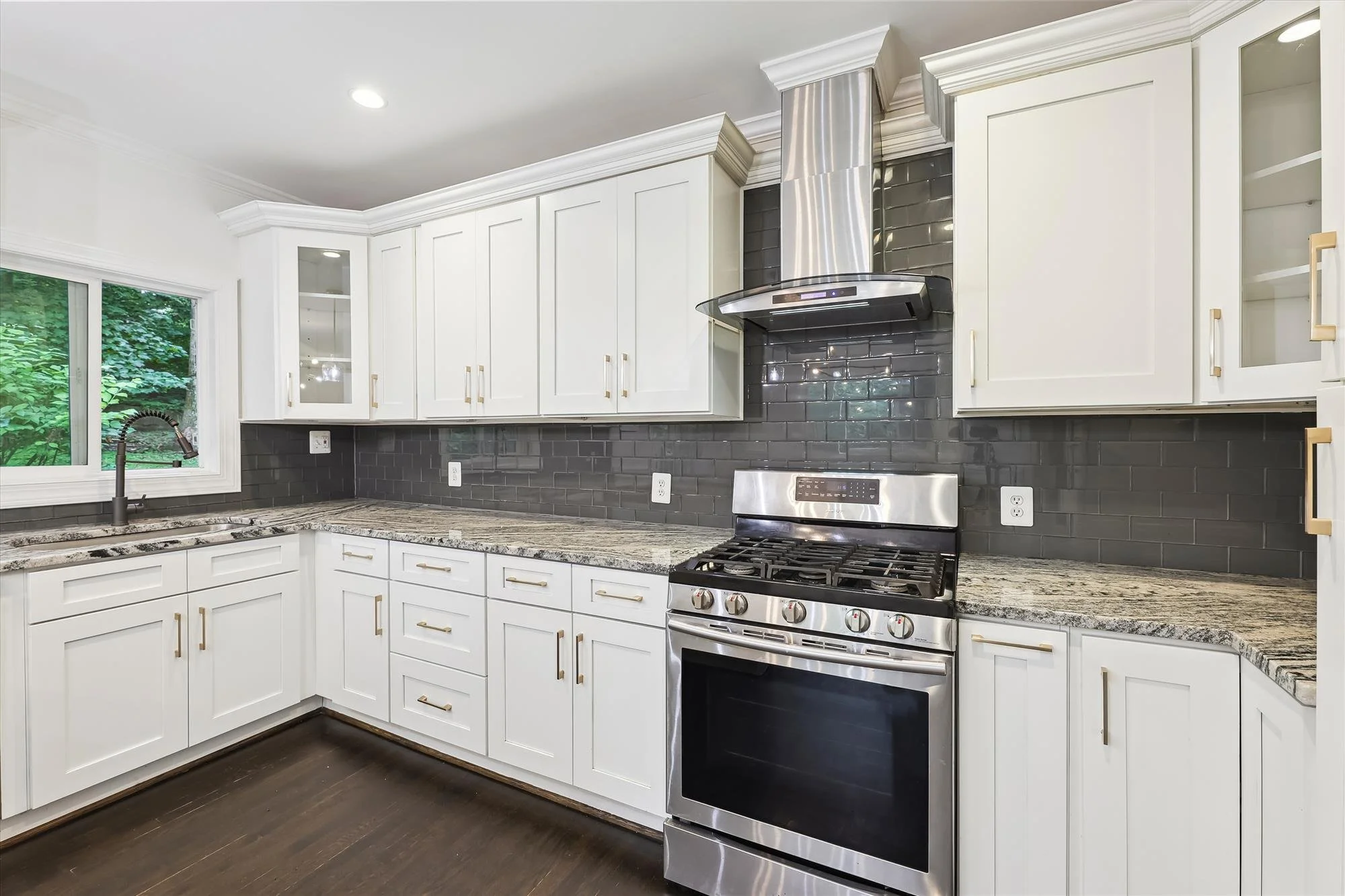 main level-kitchen-a9494.jpg