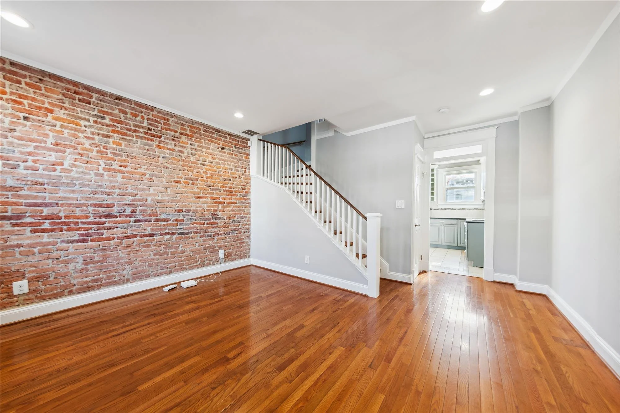 main level-living room-_dsc3450.jpg