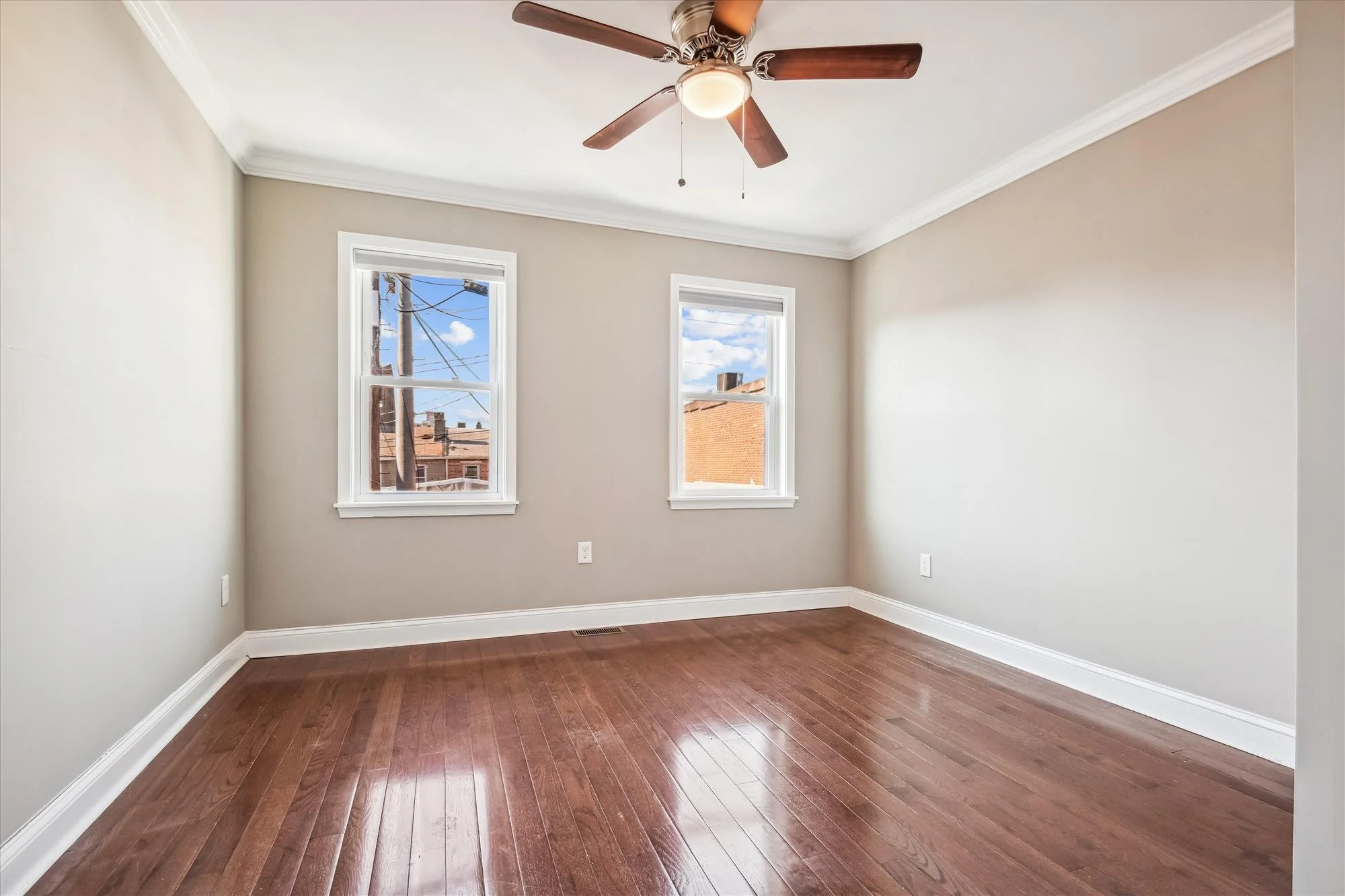 interiors-bedroom 2-_dsc9783.jpg