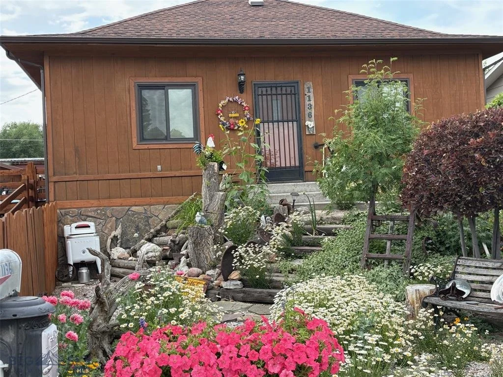 1136 E Glendale St-1.jfif