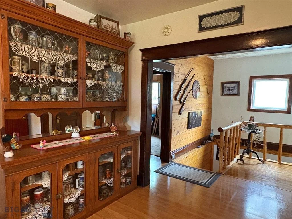 1136 E Glendale St-4.jfif