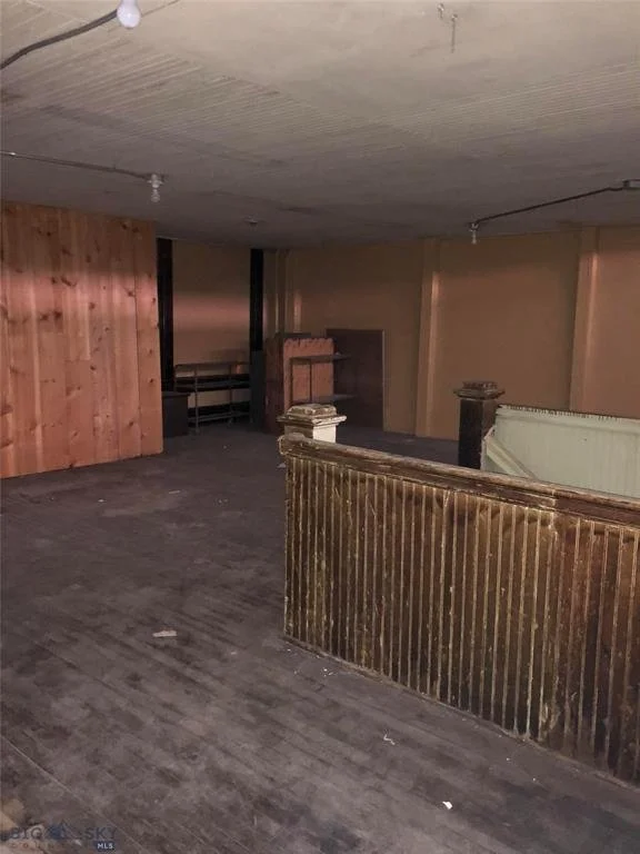 129 N Main St-19.jfif