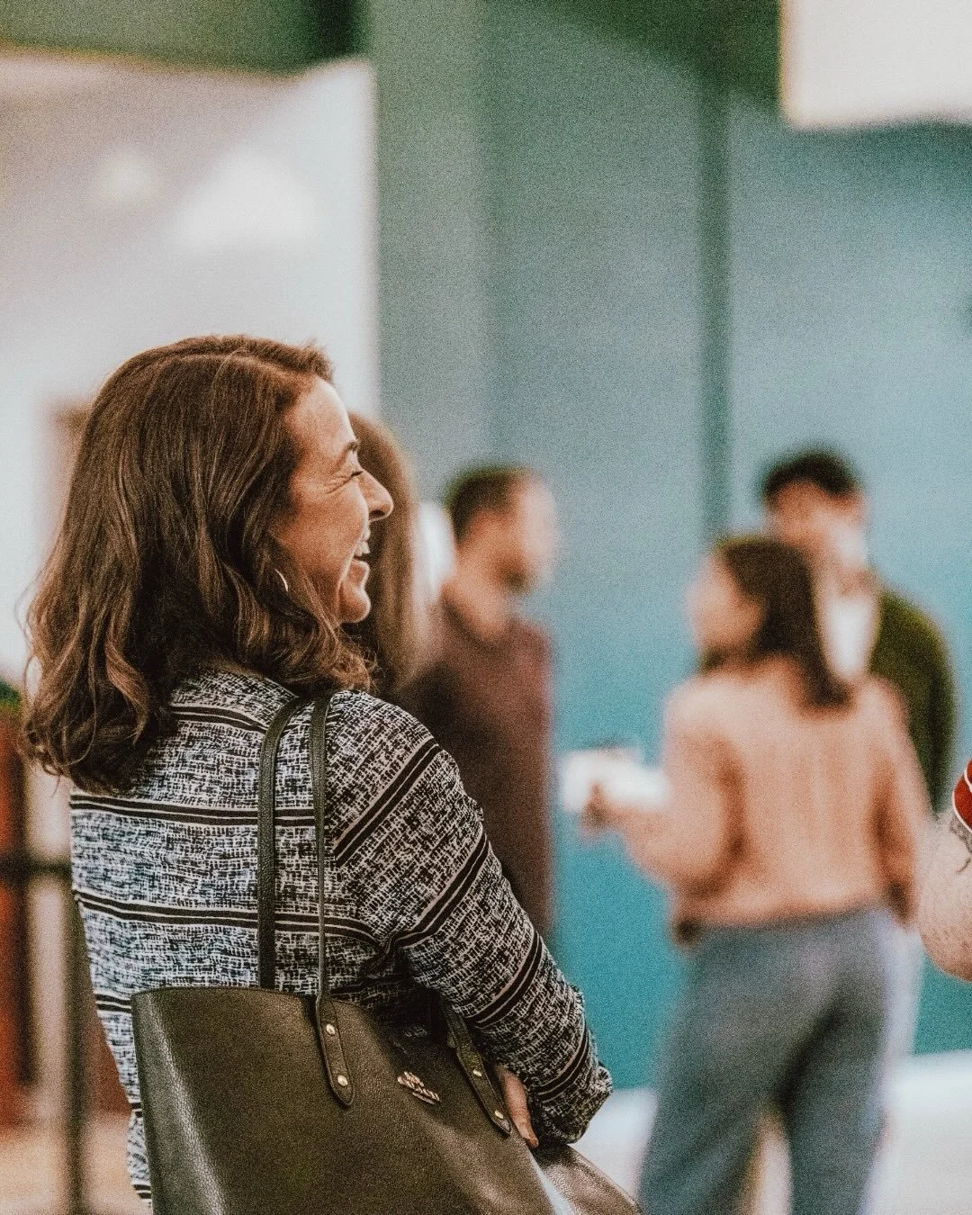 All smiles for SUNDAY! See you tomorrow🥳
⏰ 10:15AM