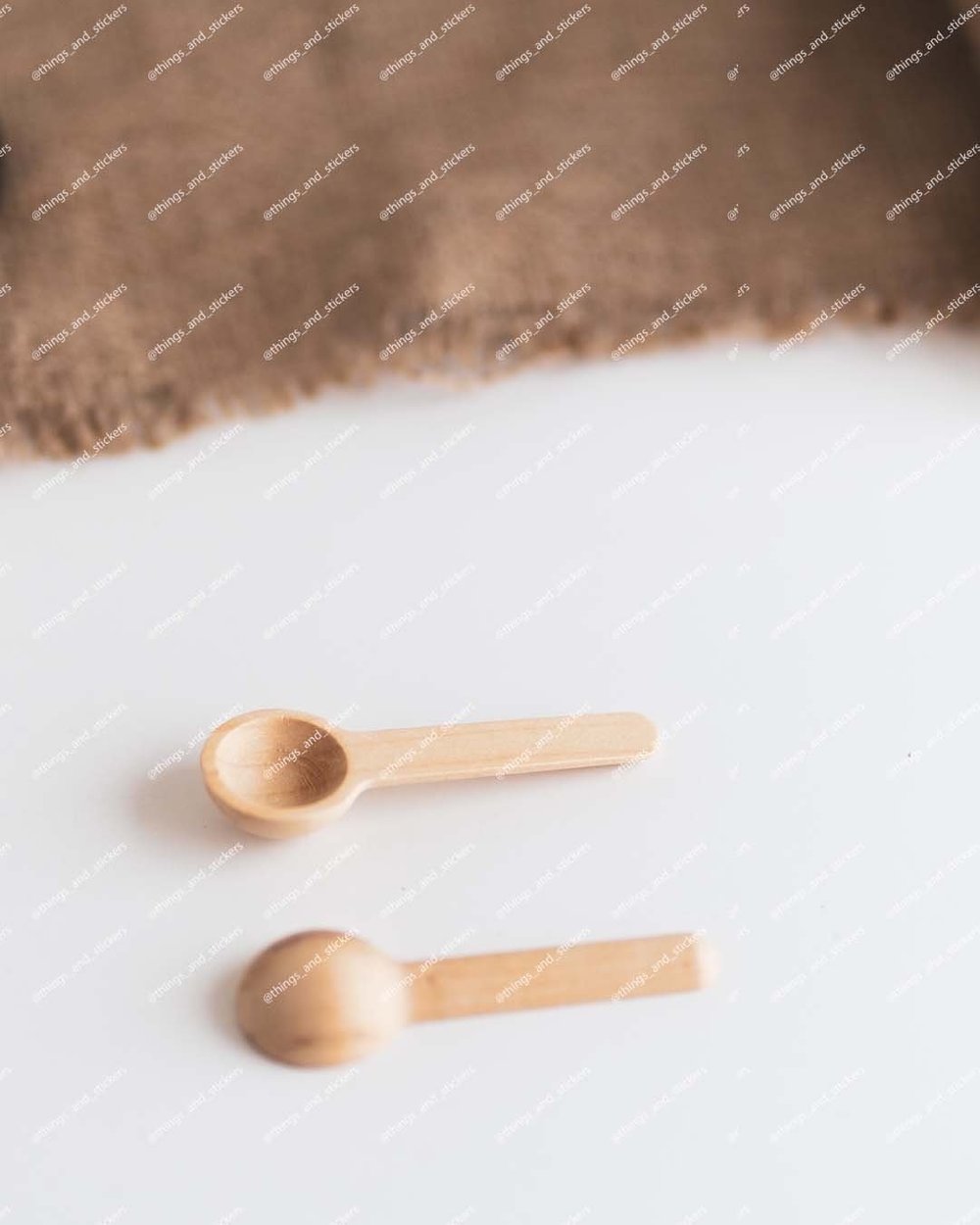 Cuillère en bois pour épices — THINGS and STICKERS