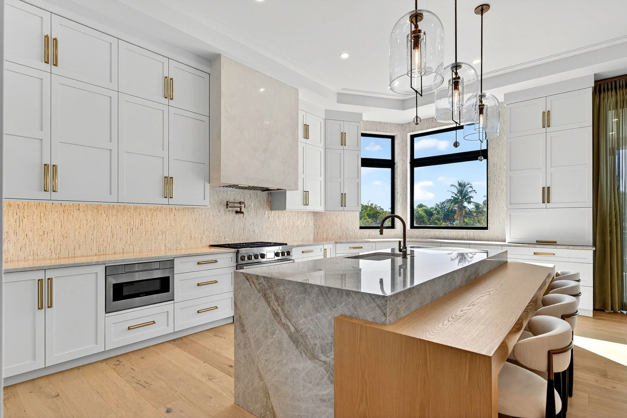 59-web-or-mls-5436 Azure Way-69.jpg