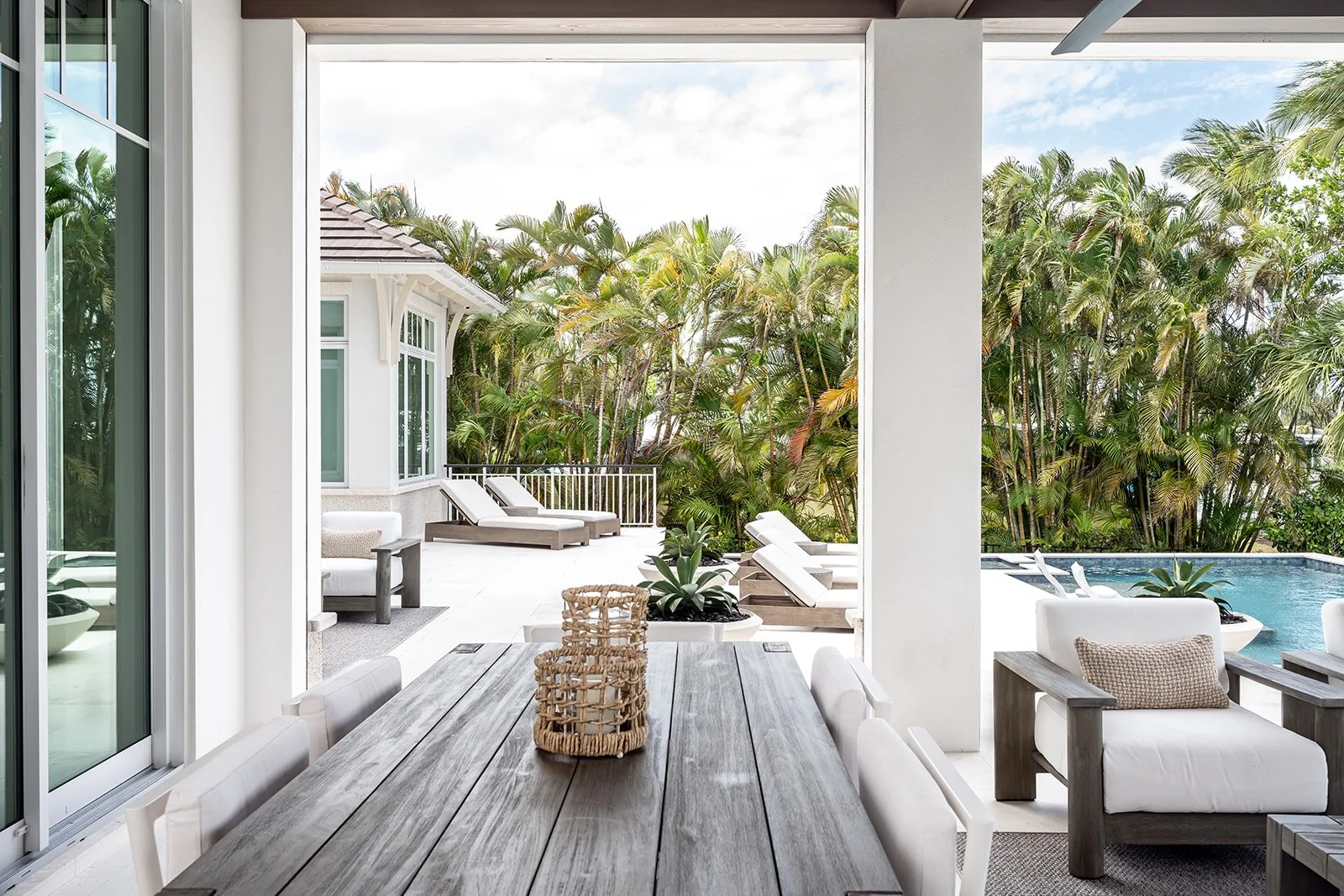 Tropical Beach House Interior