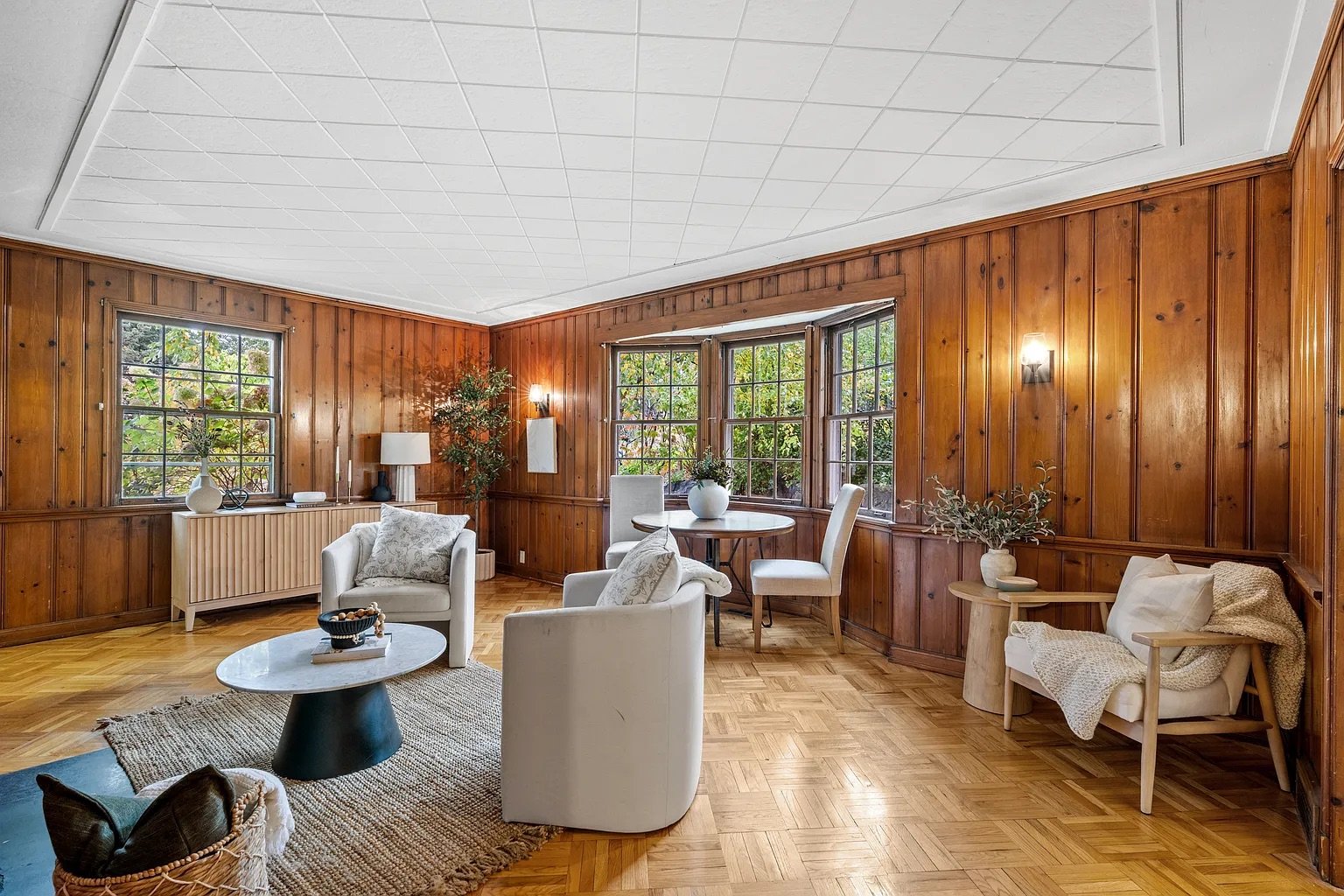 Buyer backed out for personal reasons, not because of the home! So yes&hellip; their loss is *truly* your gain 👀

1205 Eleanor Ave, Saint Paul
Now listed at $480,000 ✨

If you&rsquo;ve been waiting for a Highland Park opportunity, this is it! This 3