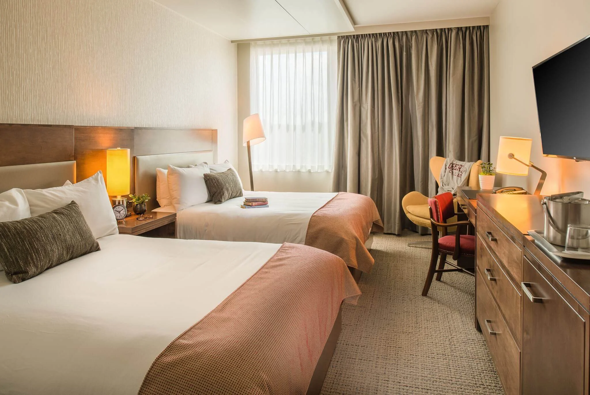 14305443_1027815350666689_3695162049369594532_o (1).jpg