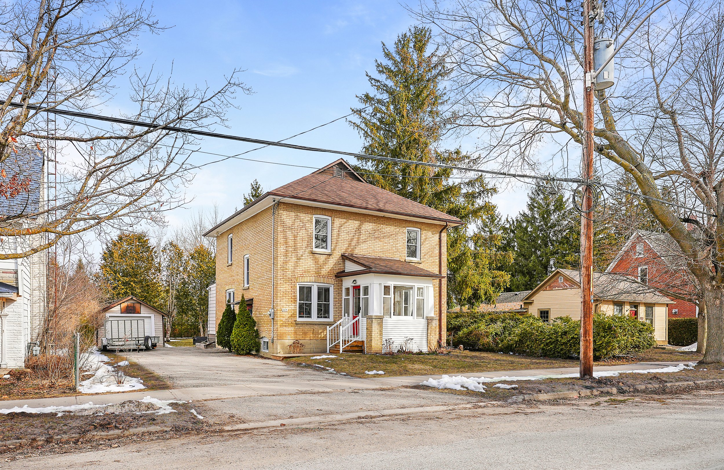 384 Main Street