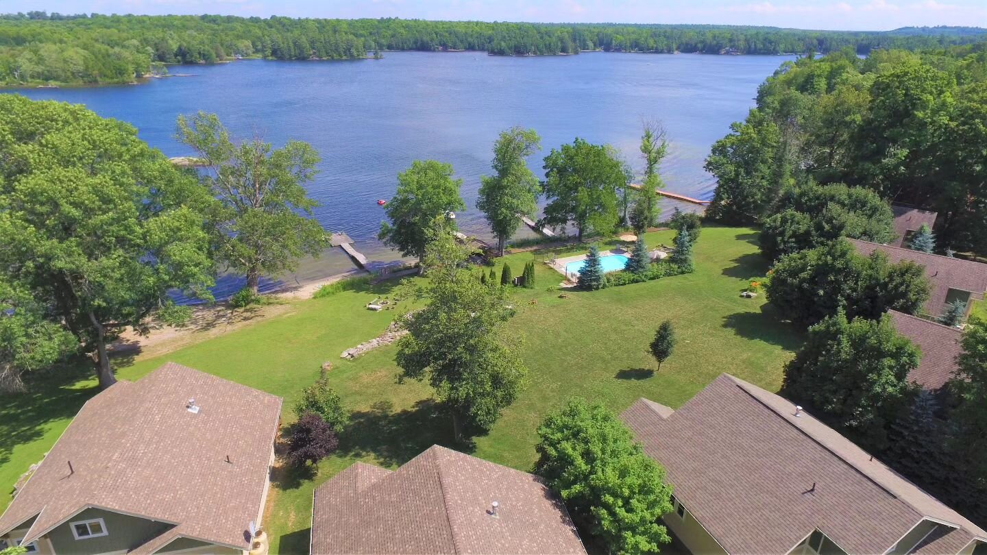 Welcome to Inaski Shores - an enticing and surprising fractional ownership resort on Shadow Lake. These fully equipped, 3 bed, 3 bath, year-round cottages deliver all of the fun of lake life with none of the work. Owners enjoy 5 weeks a year at this 