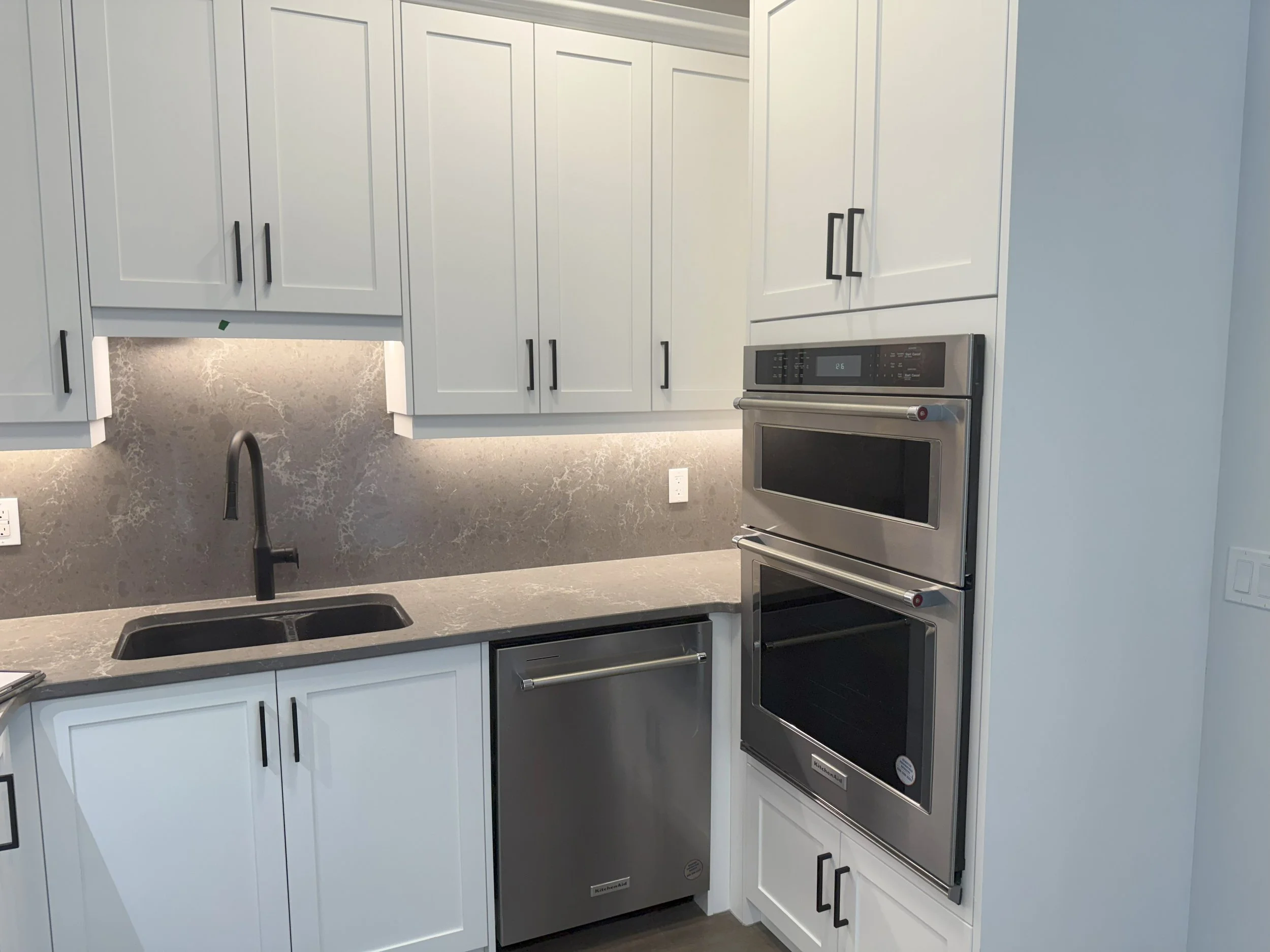 IMG_0001b Kitchen.jpg