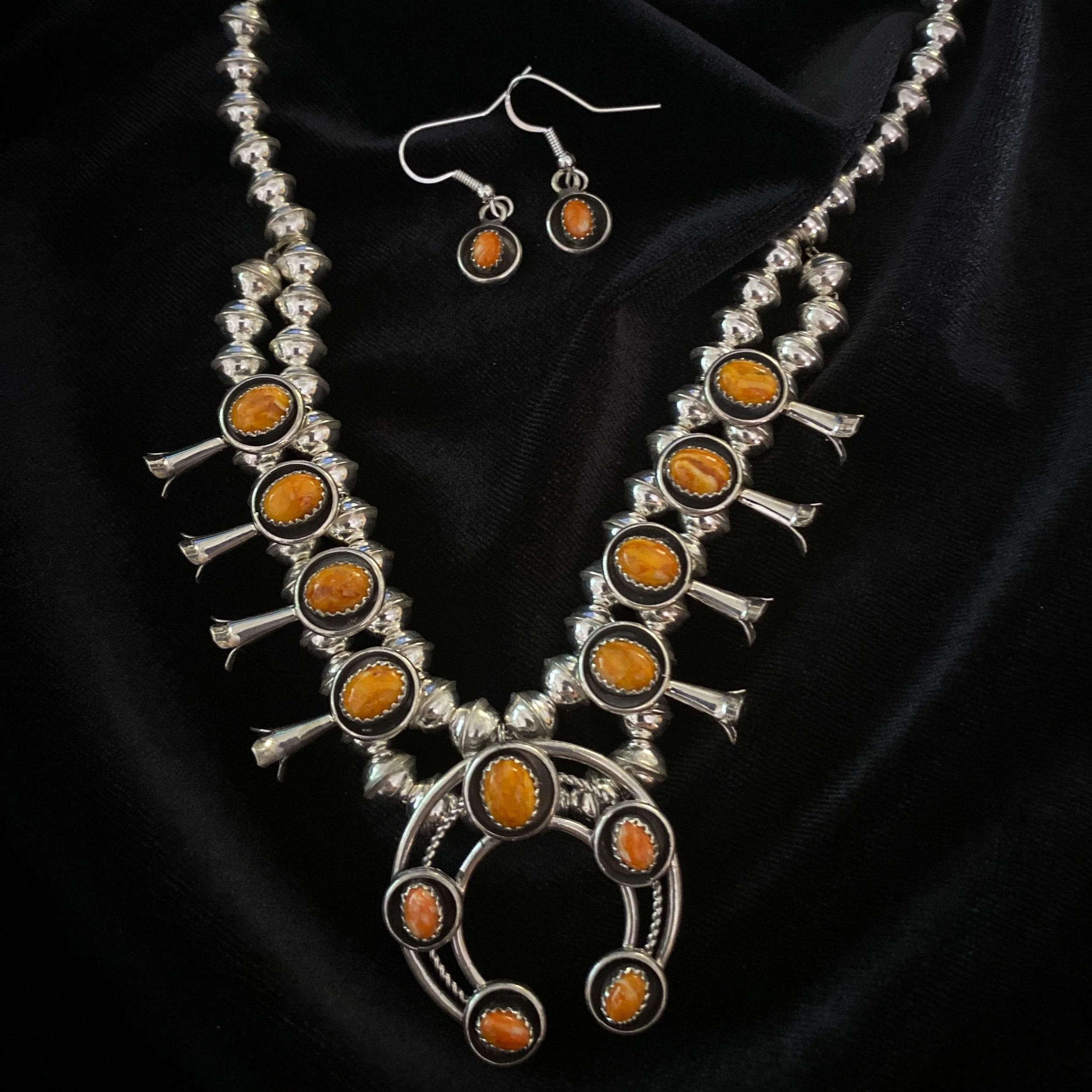 Small Spiny Oyster Squash Blossom Necklace and Earrings Set