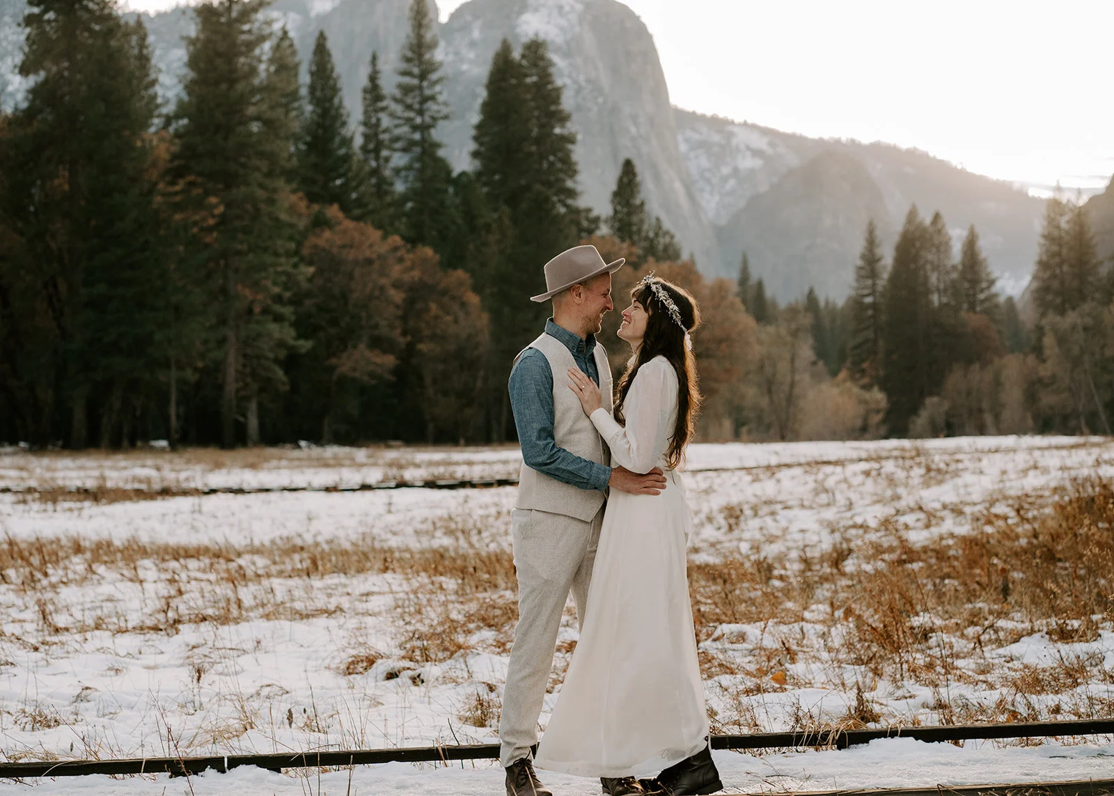 yosemite snow elopement-122.jpg
