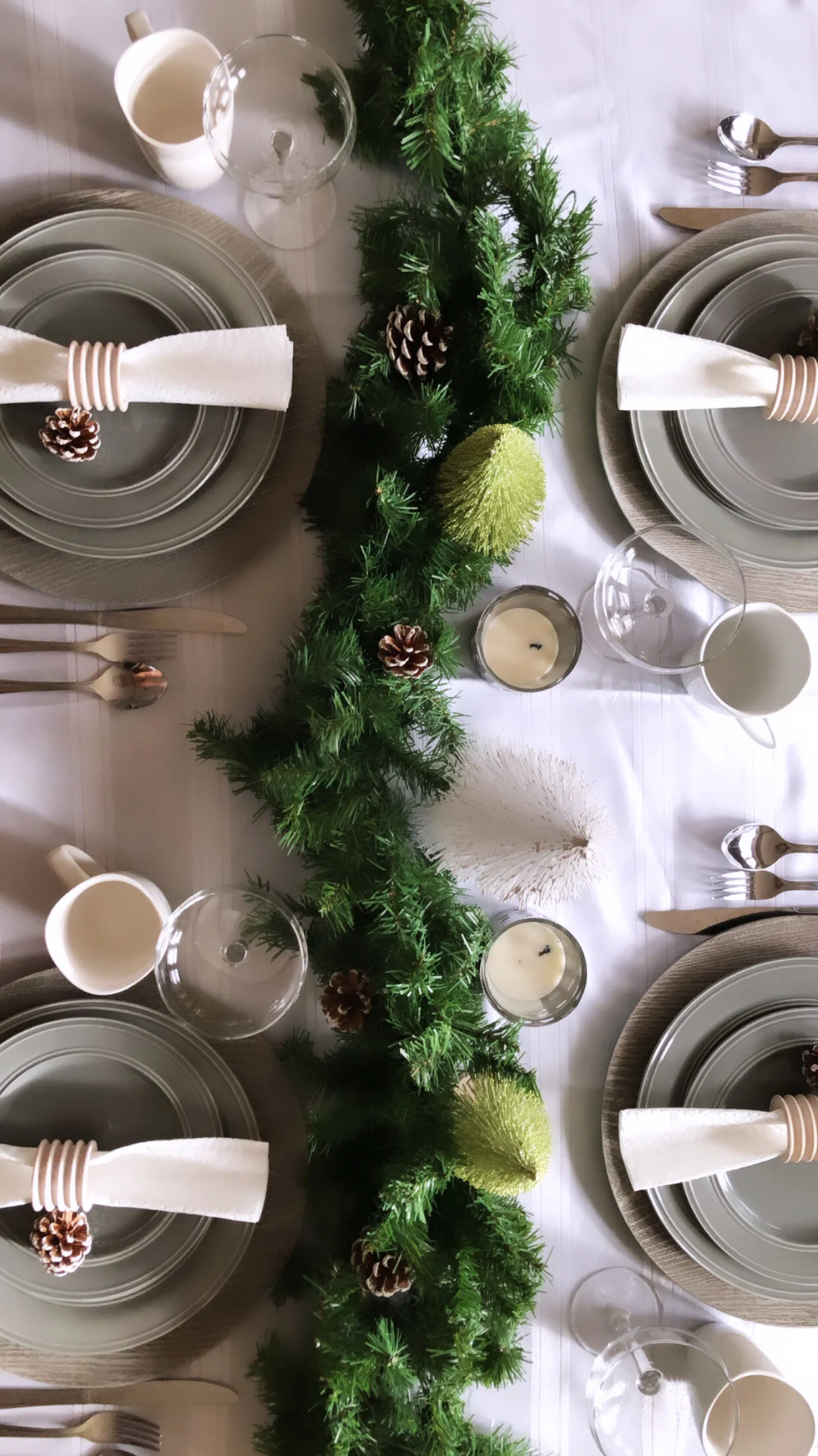 Tis' The Season: Christmas Recap &amp; Holiday Decor Under $25