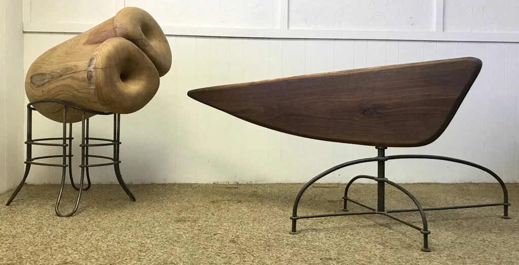 Colliding Black Holes and Arrow of Time