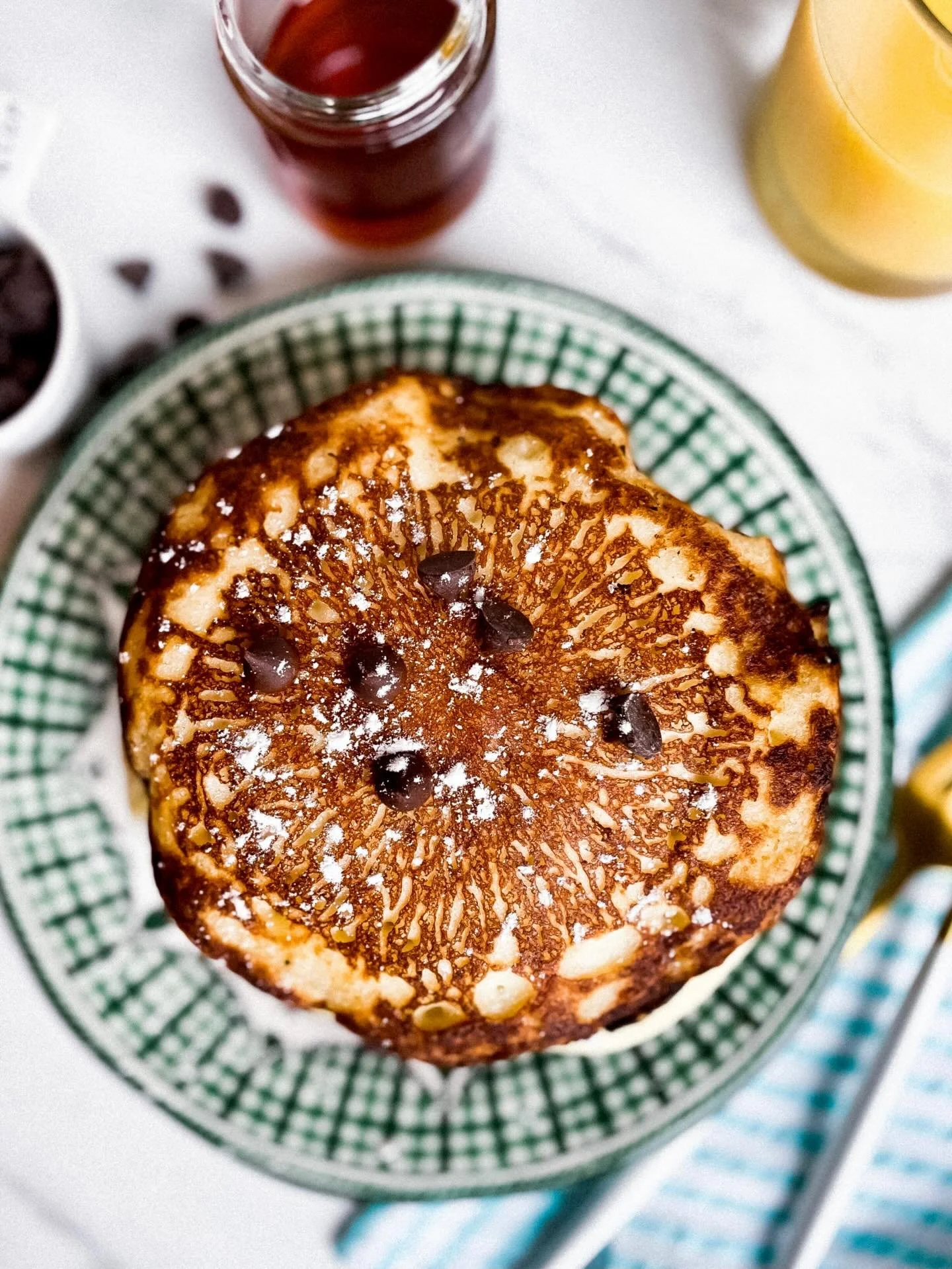 Sunday AM inspo. Pancakes to end (or begin) the week! 🥞☕️🍊
