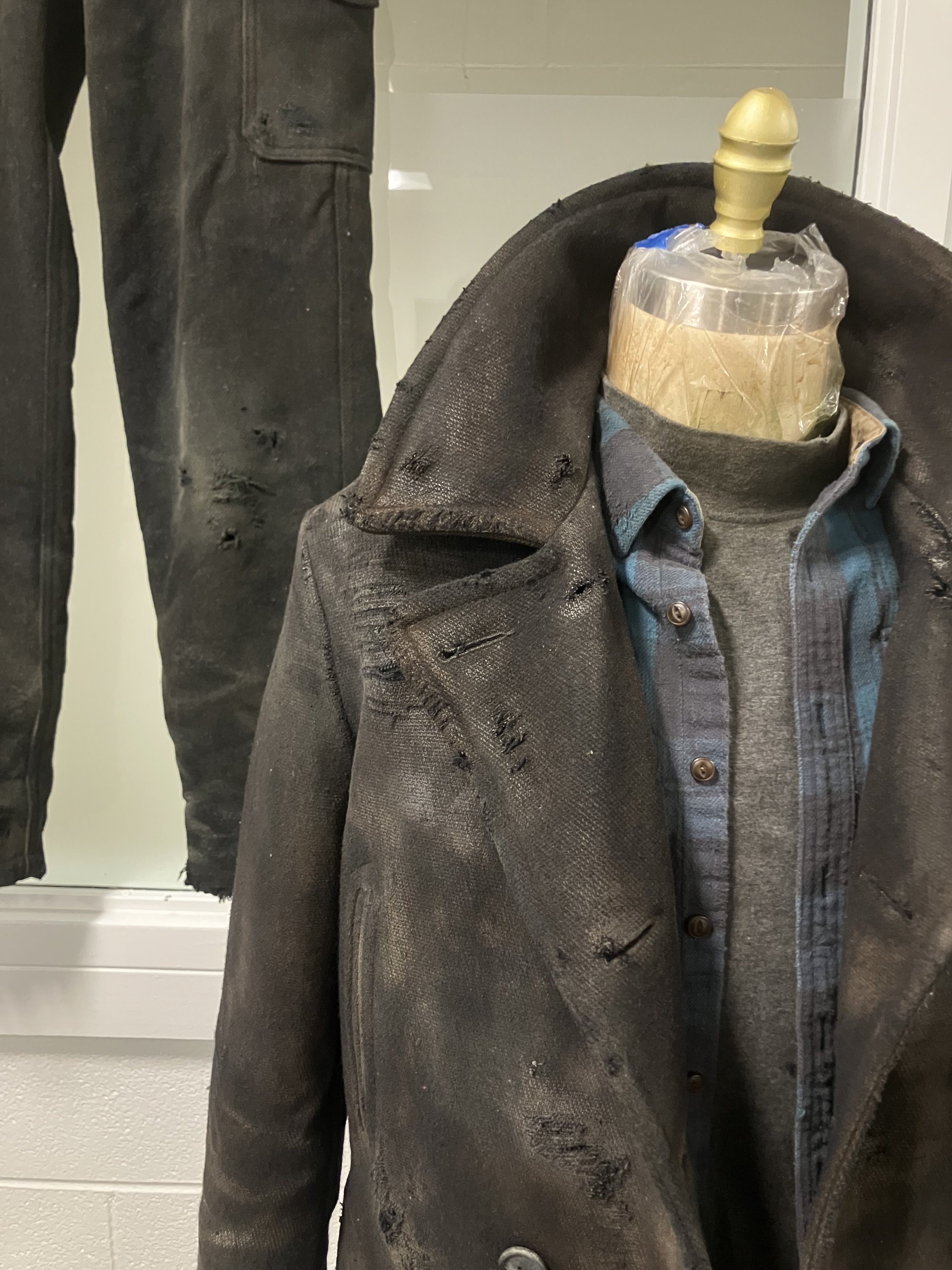 Dark Matter season 2, episode 5 "Love and Be Loved" | Apple TV+ 2026 | costume design by Roland Sanchez | distressing by Kelly Rose