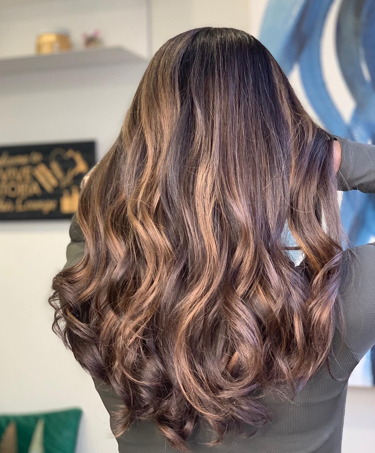 Revive by Andy Lam #bayalage #ombrehair #oleplex #platinumblonde #instahair #hairgoals #stylist #highlights #hairsalon #hairstylist #hairbyme #haircolorist #hairartist #cutandcolor #colorexpert #colorcorrection #behindthechair #astoria #astoriavibes 