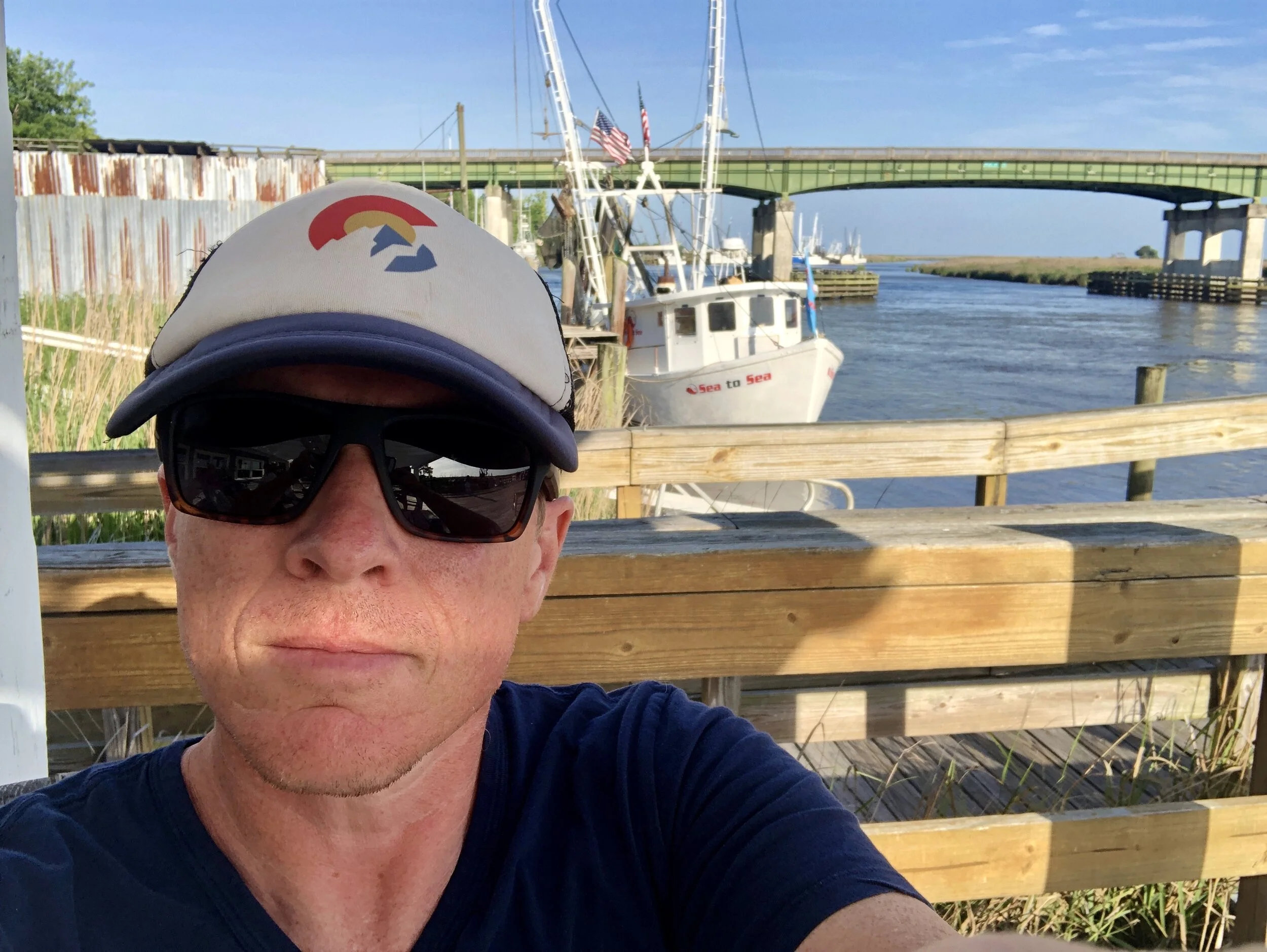 Looking for a place to eat along the water front in Darien.