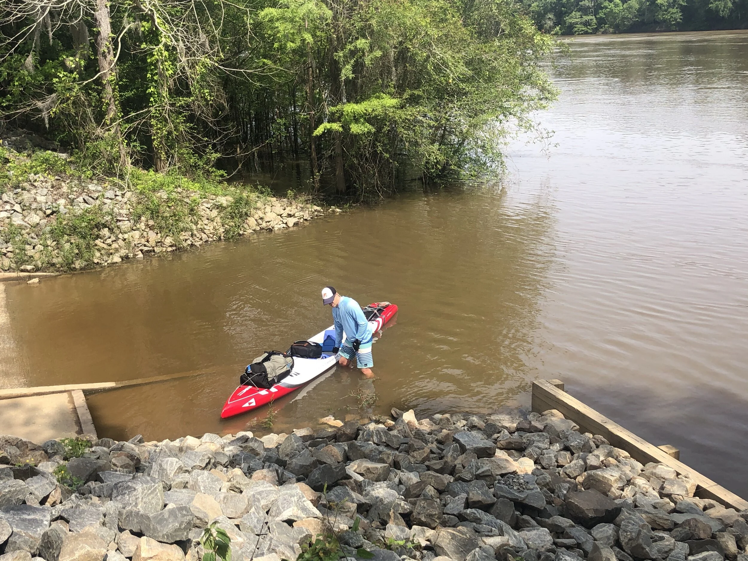 Pulling in for a quick stop at Town's Bluff Landing, just downstream of the Hwy 135 bridge.