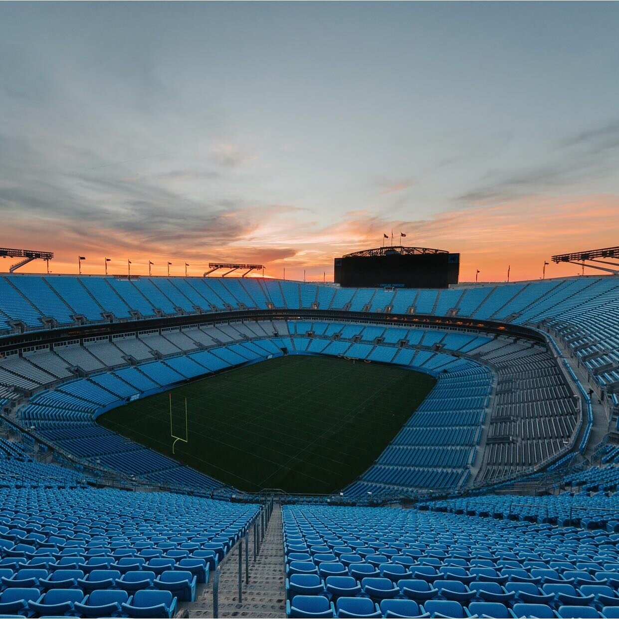 home 💙🖤 #keeppounding