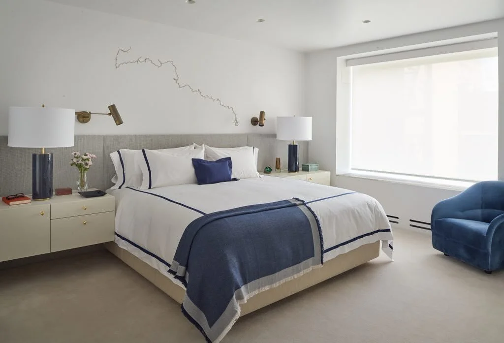 When you throw a blanket 1000 times... but then realize you didn&rsquo;t have to throw the throw blanket.
&bull;
&bull;
Architect/Design: @stonefoxarch 
Photographer: @janebeilesphoto 
Styling: Me 😊
Star of the Throw: @rosemaryhallgarten !!