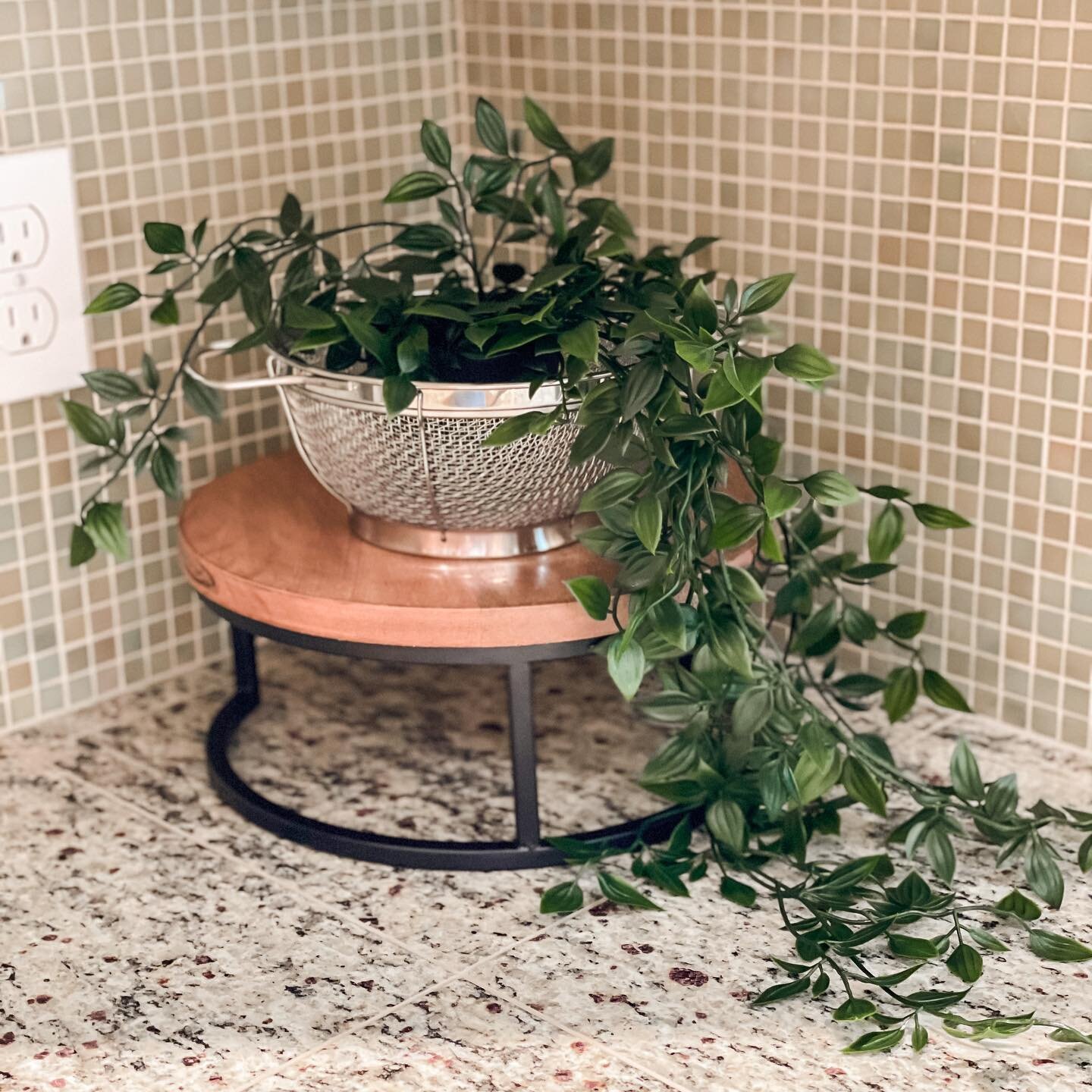 Staging collab with @evergreenstagingpdx 💓☺️#staging #stagingsells #portlandrealestate #decor