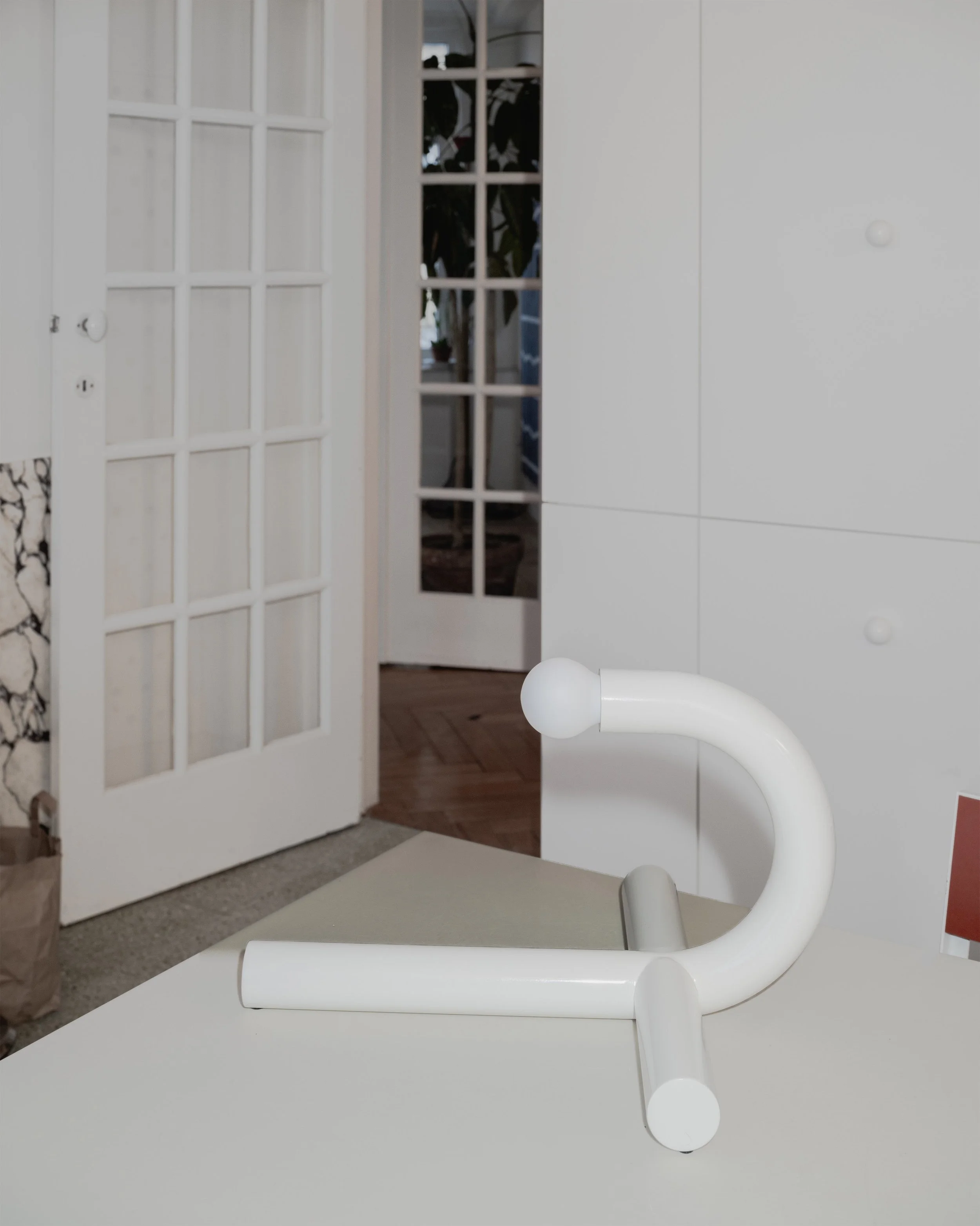 table-lamp-white-la-tre-e-mezzo-bianca_2.jpg