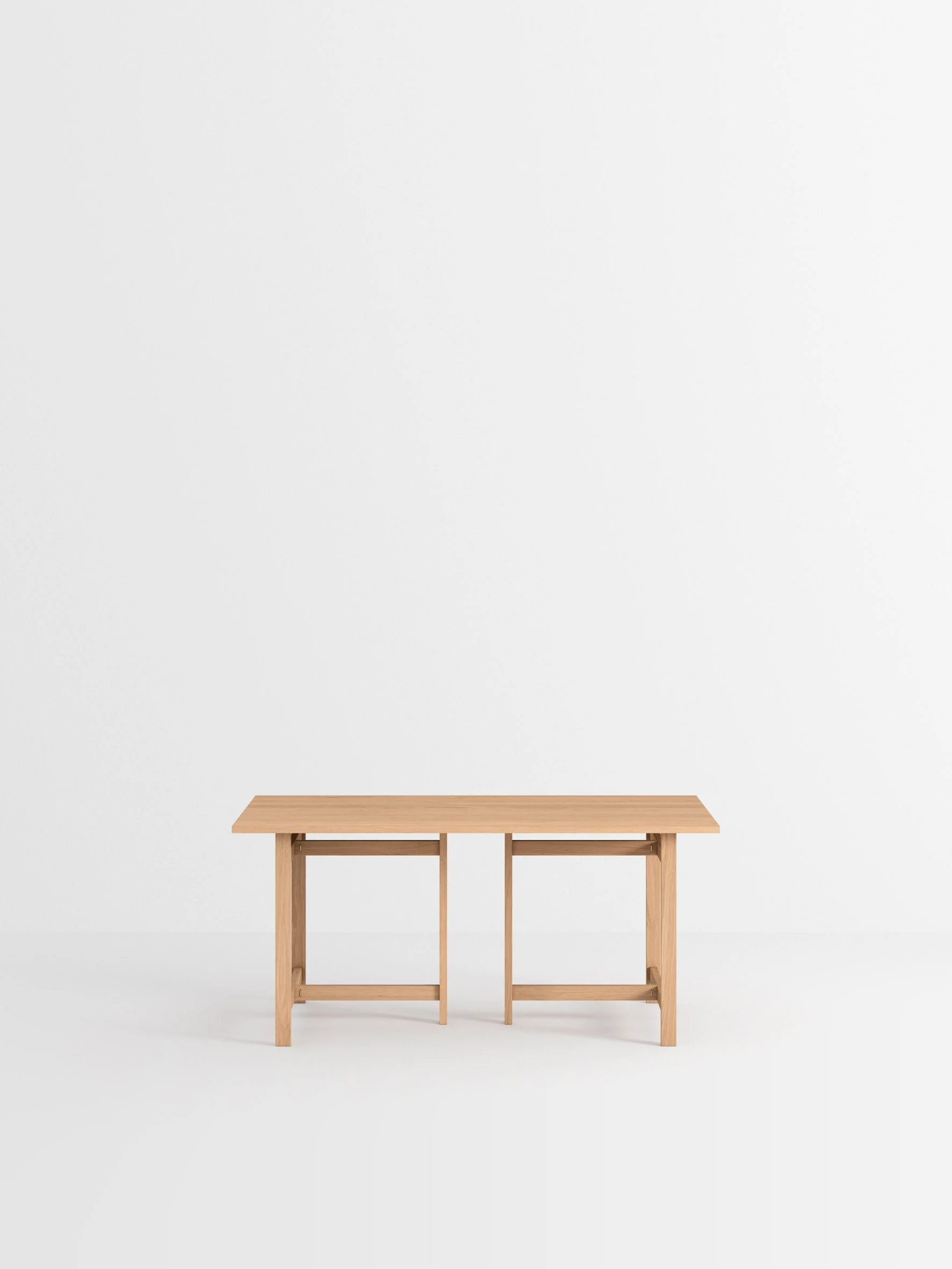 moebe_dining-table_pp_160-rectangular_oak_low-res_01_cropped_b357d80c-e7b7-4b9e-b22b-3a3b0ffd4490.jpg
